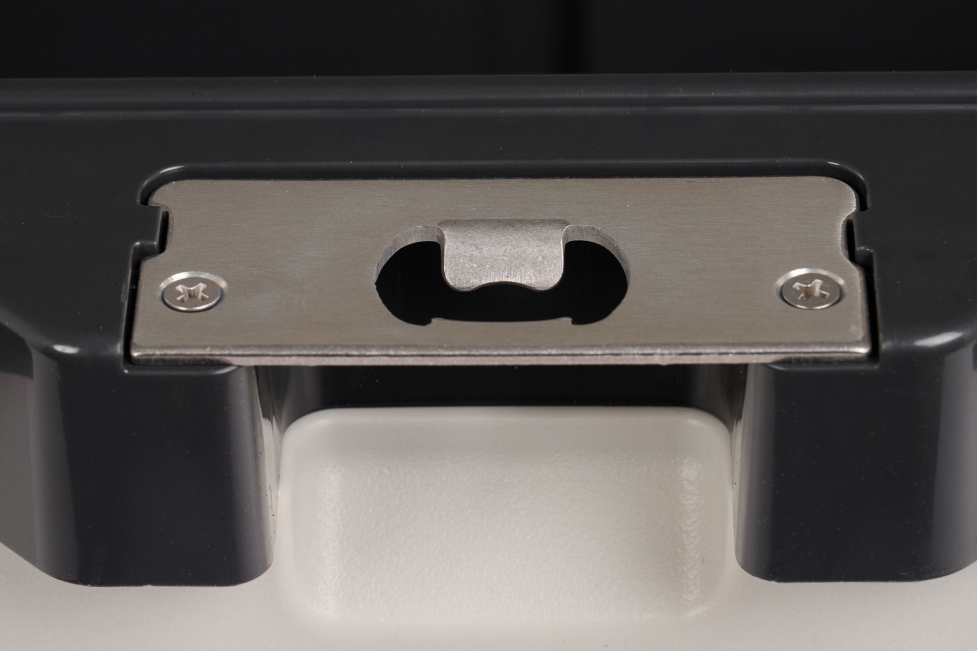 Igloo Trailmate 52 Quart Roller Cooler product image