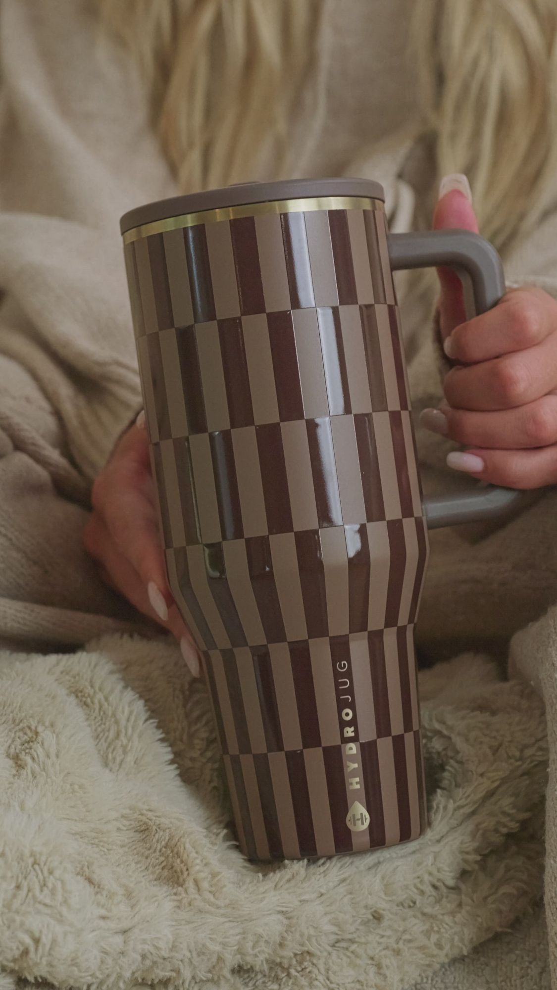 HYDROJUG 20 oz. Traveler Tumbler - Cozy Collection product