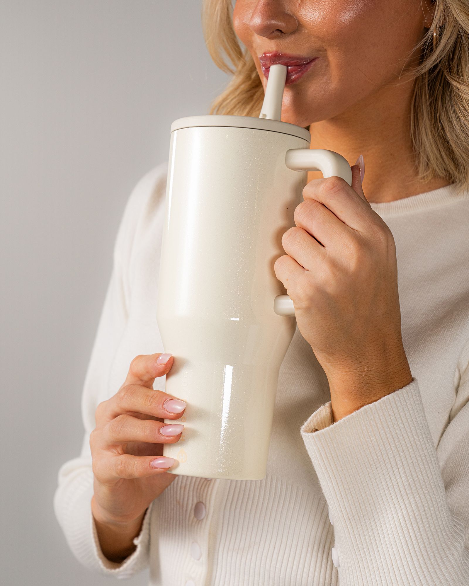 HYDROJUG 32 oz. Traveler Tumbler product image