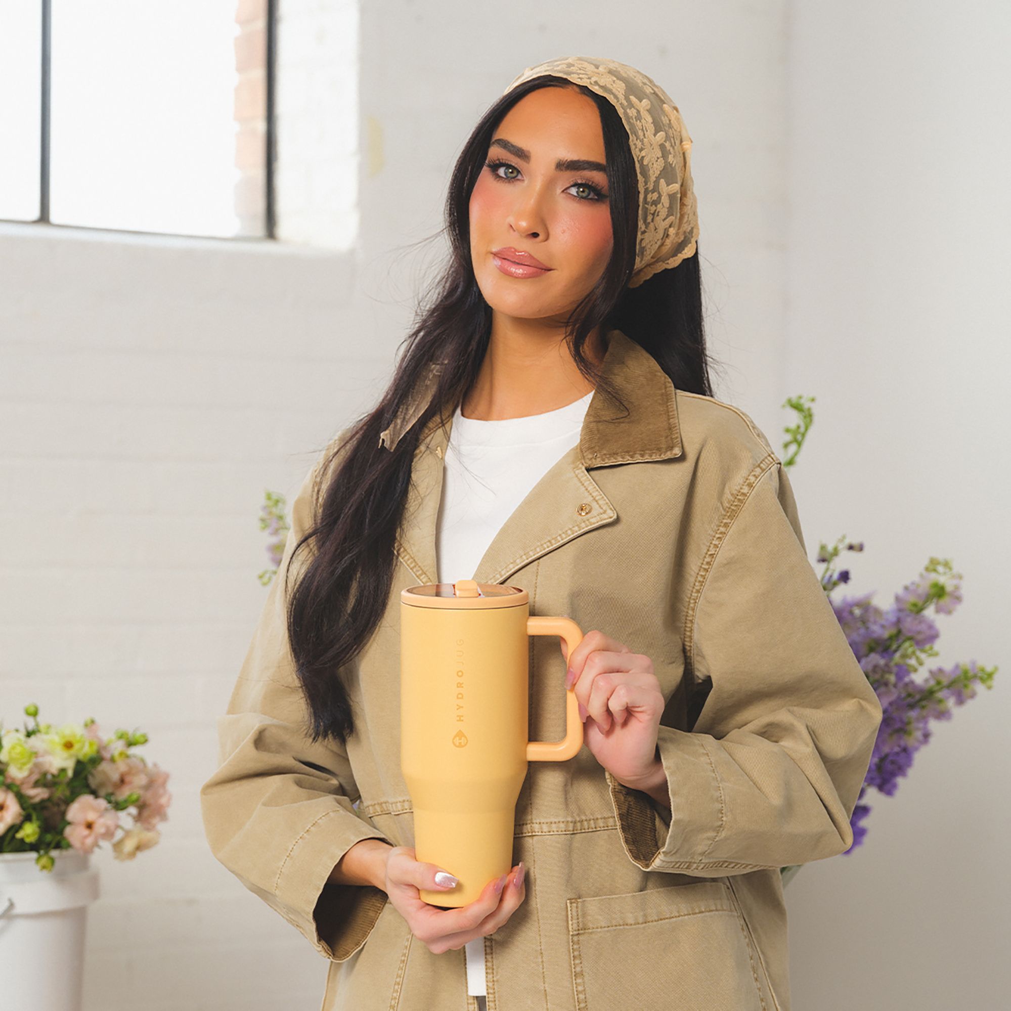 HYDROJUG 32 oz. Traveler Tumbler - Spring Collection product image