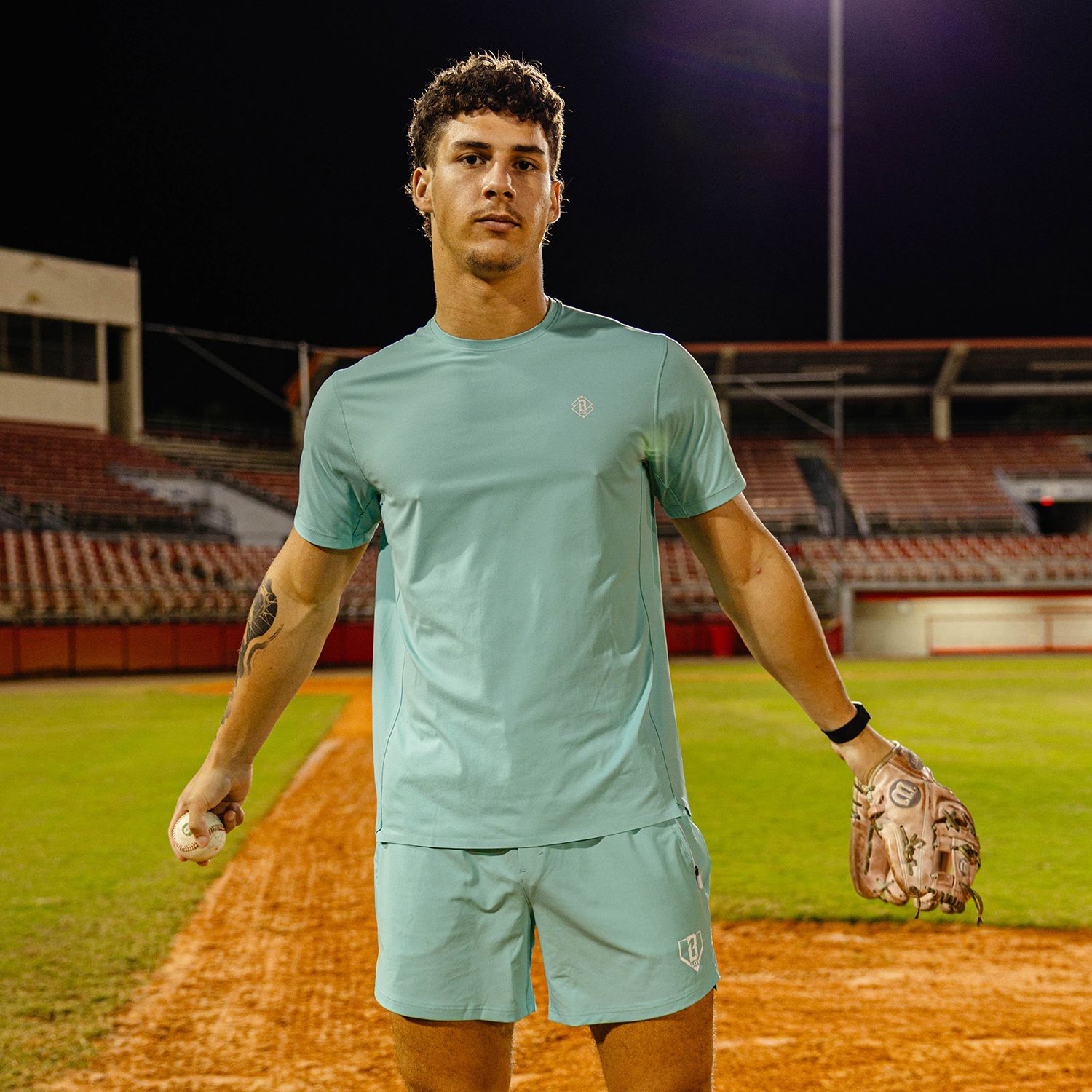 Baseball Lifestyle 101 Boys' Diamond Tech Vented Shirt product image