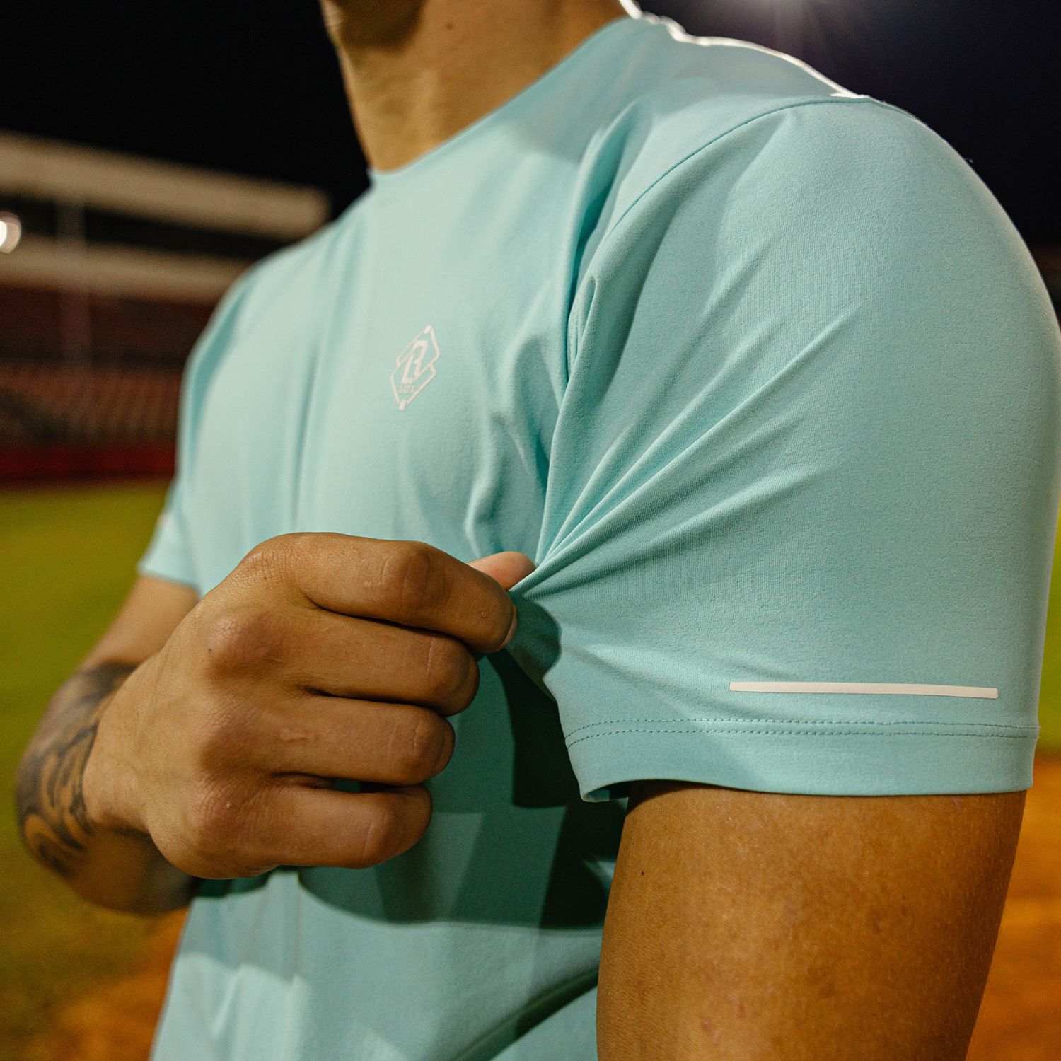 Baseball Lifestyle 101 Boys' Diamond Tech Vented Shirt product image