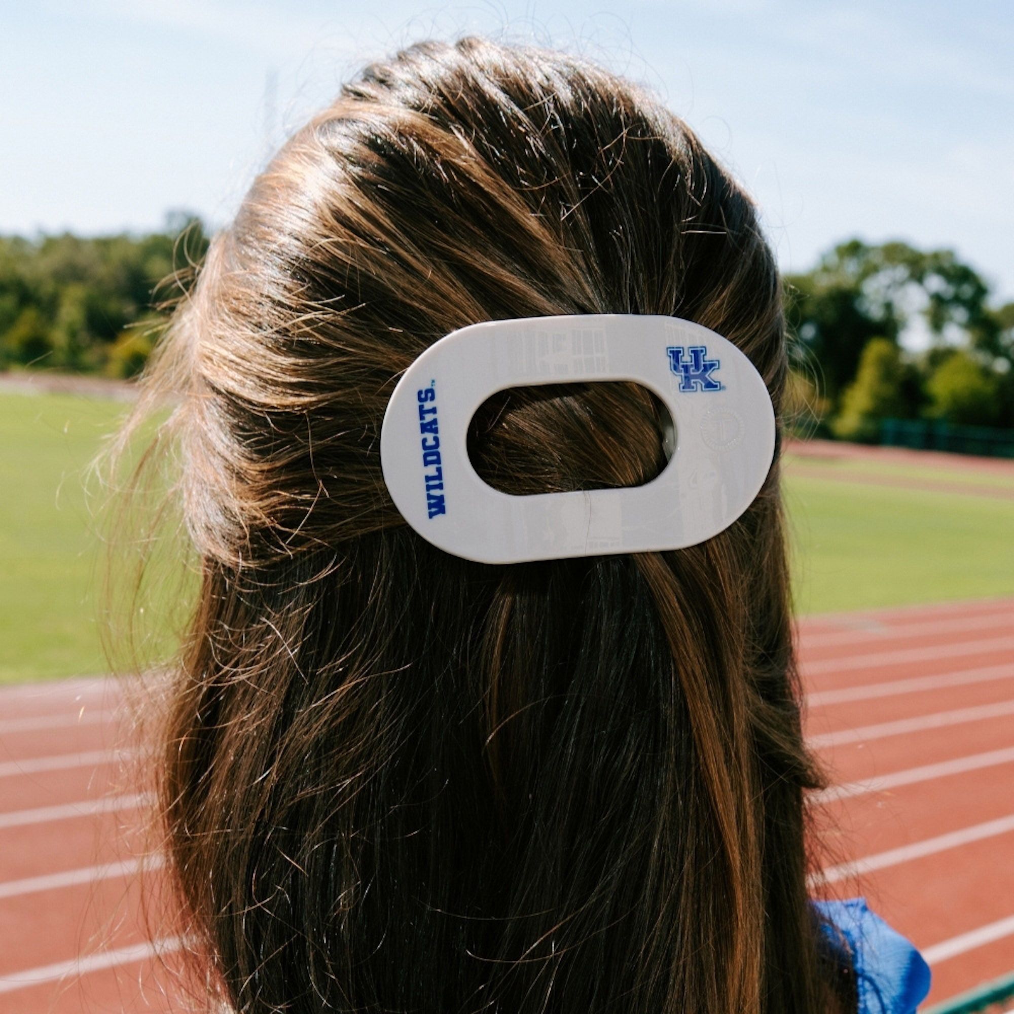 Teleties Women's Kentucky Wildcats Gray Medium Flat Clip product image