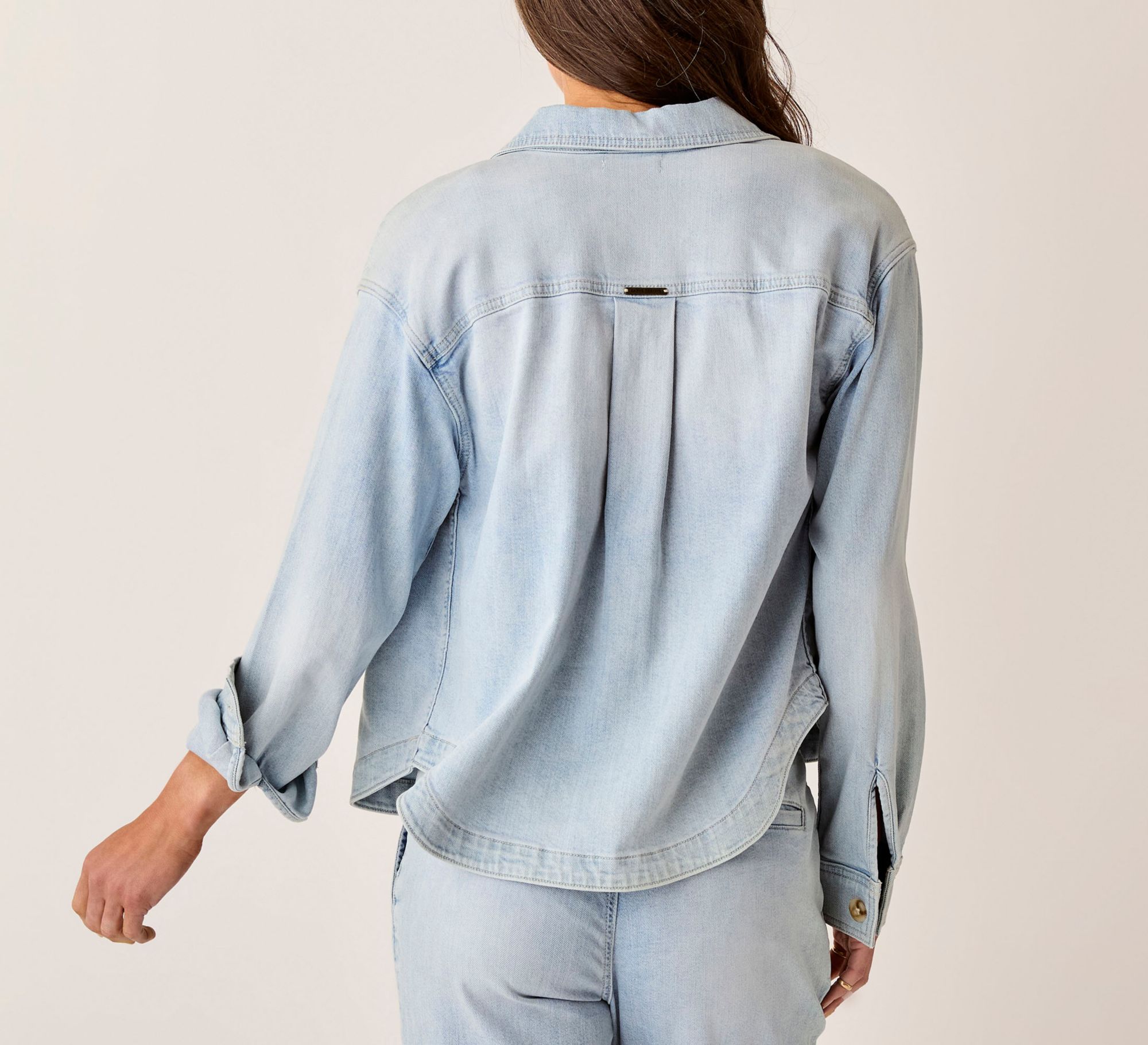 Carve Designs Women's Flora Denim Shacket product image