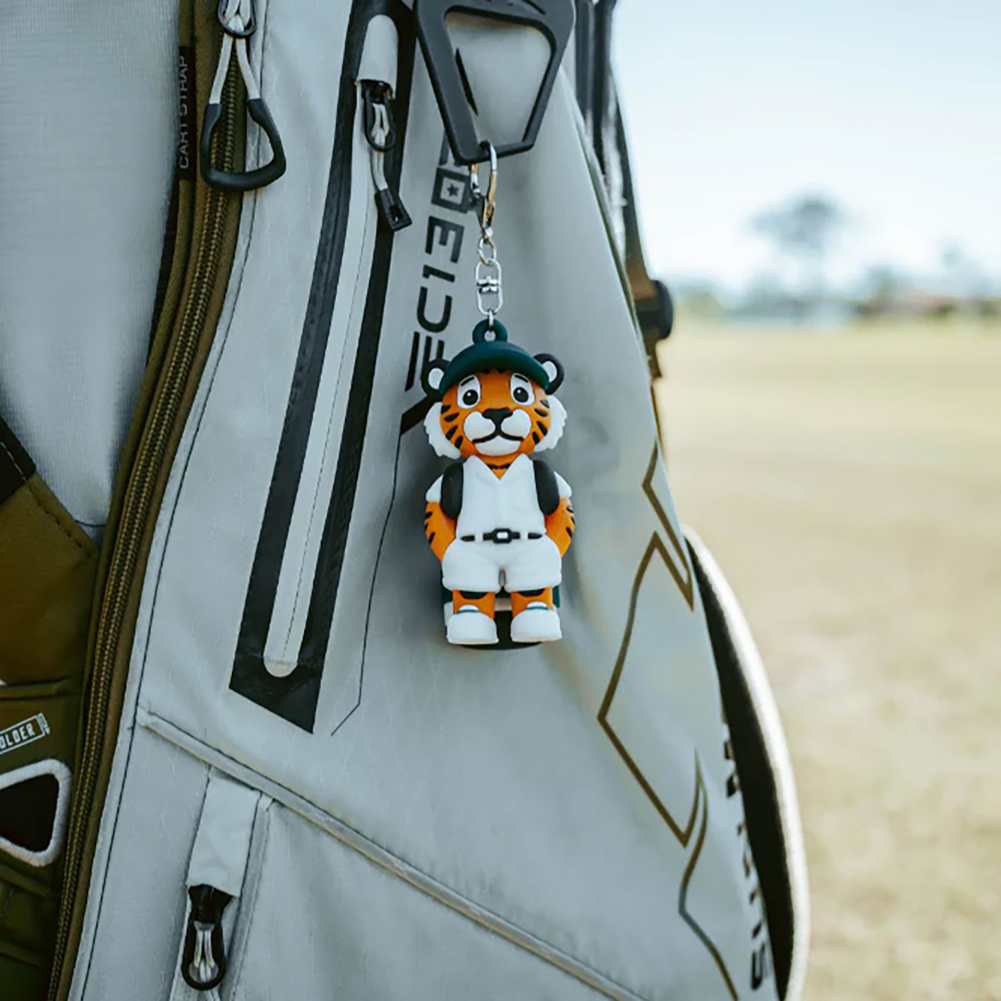 VannyVee Sports Tiger Caddy Golf Tee Holder product image