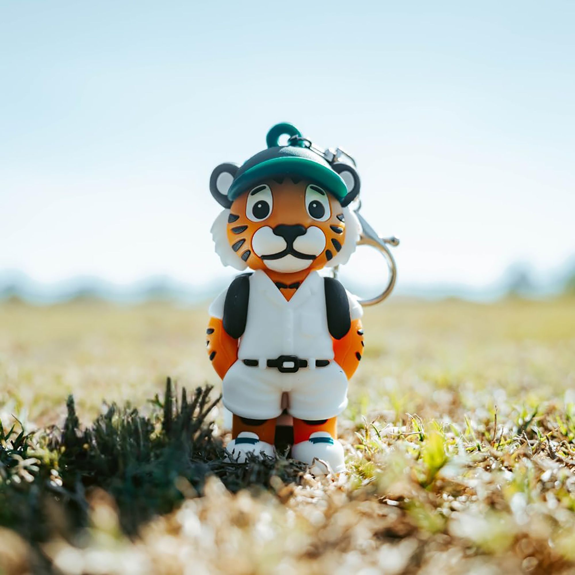 VannyVee Sports Tiger Caddy Golf Tee Holder product image