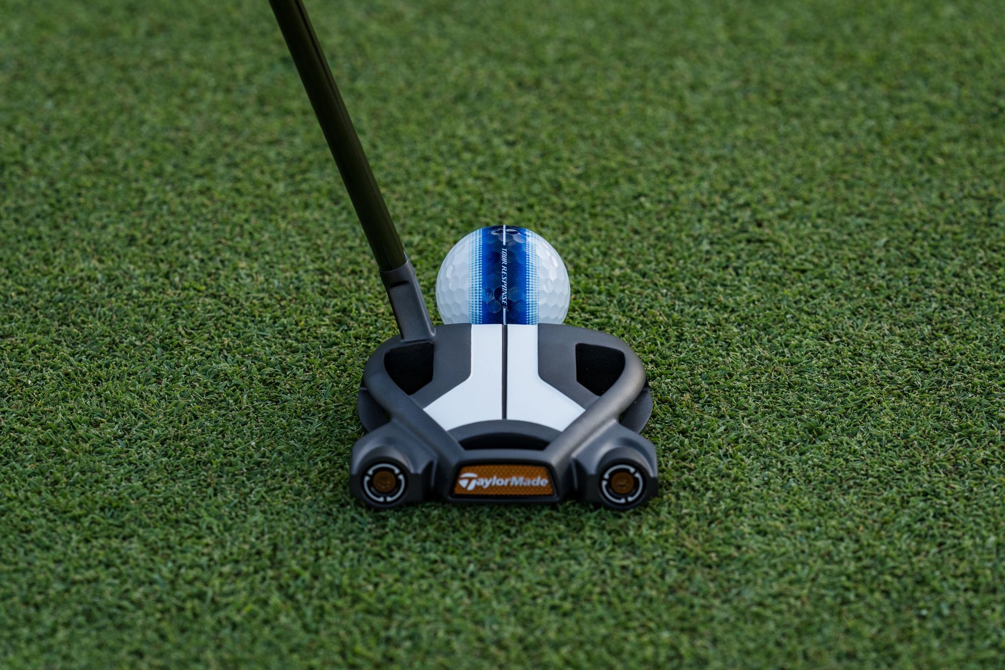 TaylorMade 2025 Tour Response Stripe Golf Balls product image