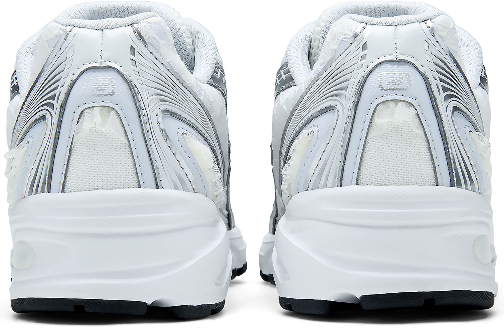 New Balance 740 Shoes product image