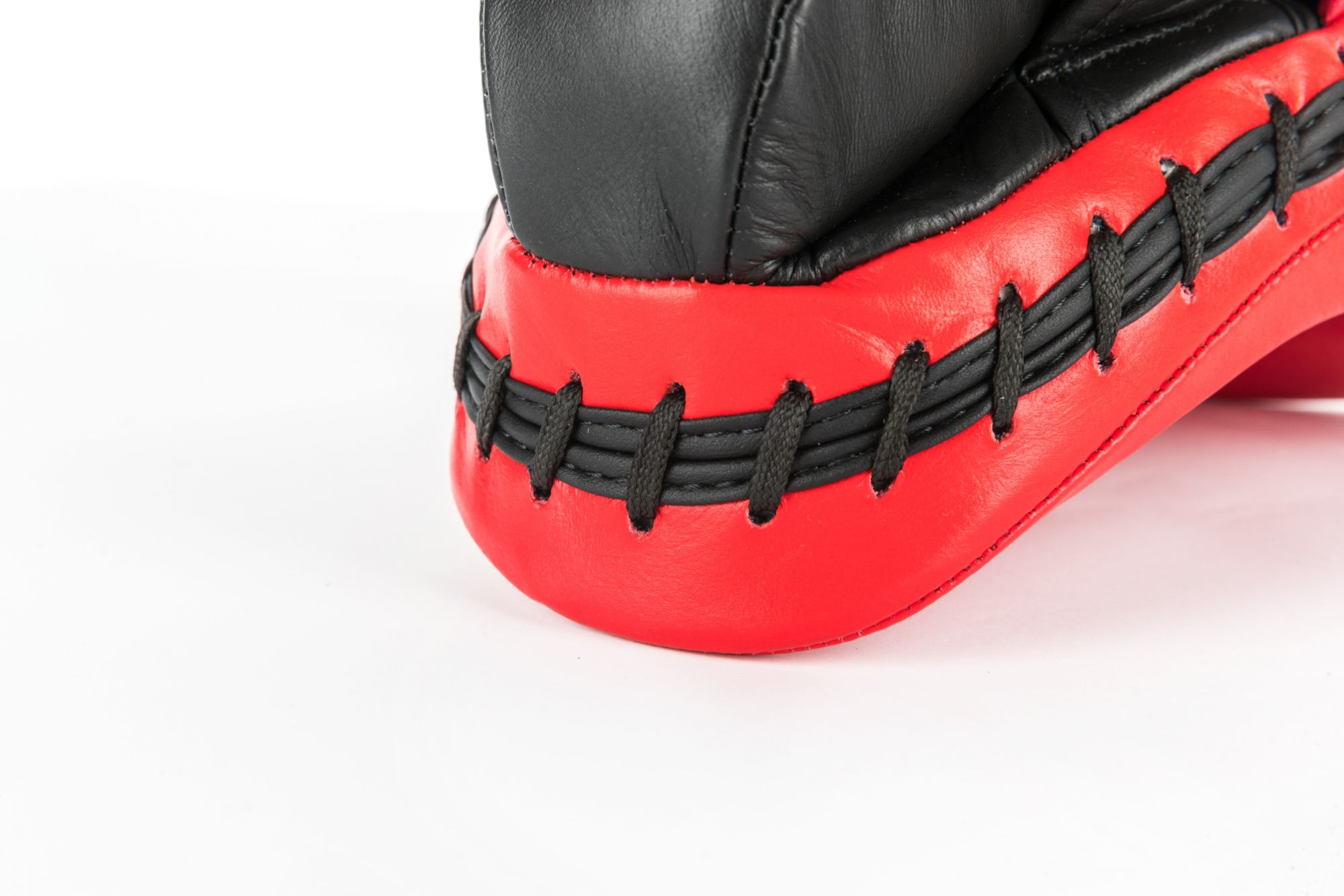 UFC PRO Perfect Punch Mitts product image