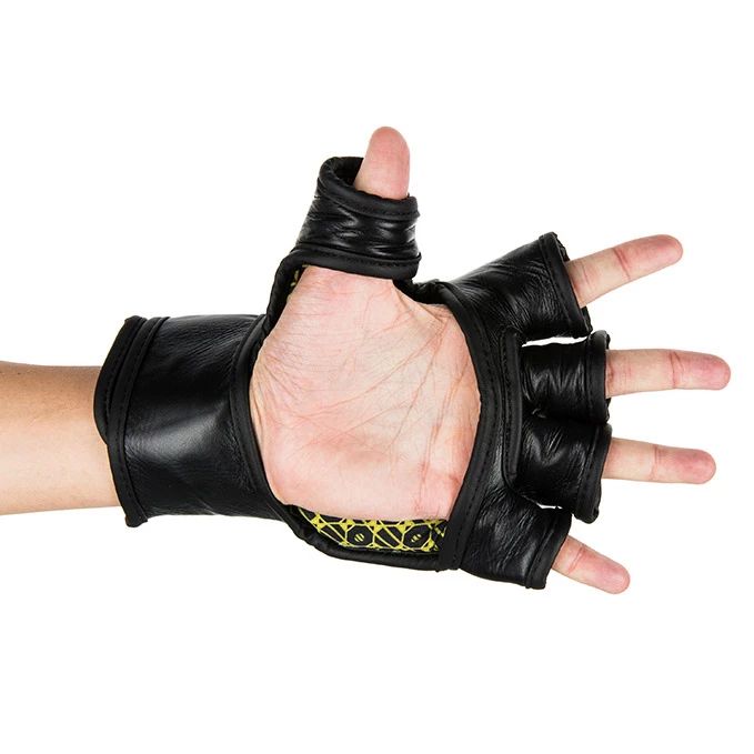 UFC Pro MMA Training Glove