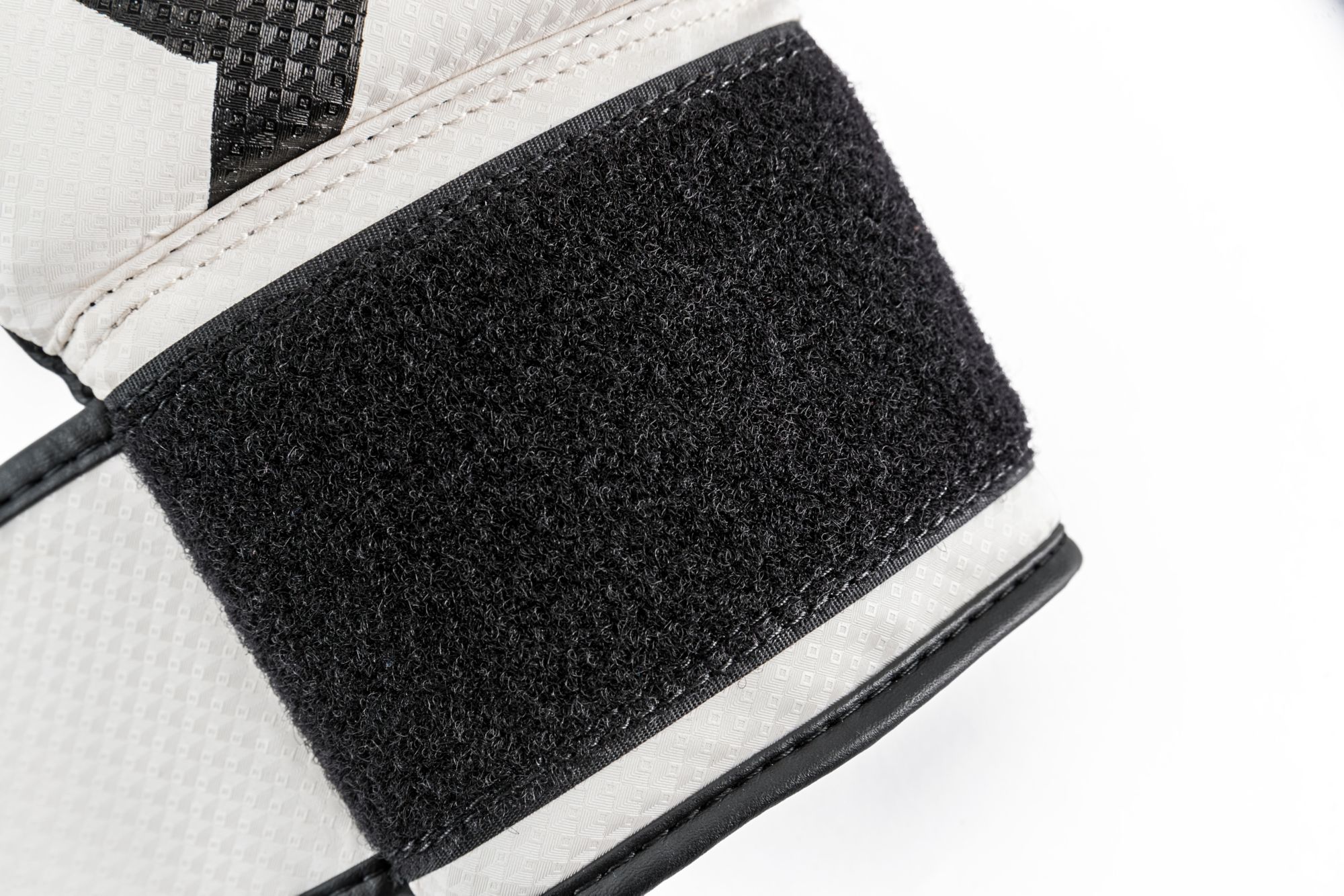 UFC Performance Rush Training Gloves product image