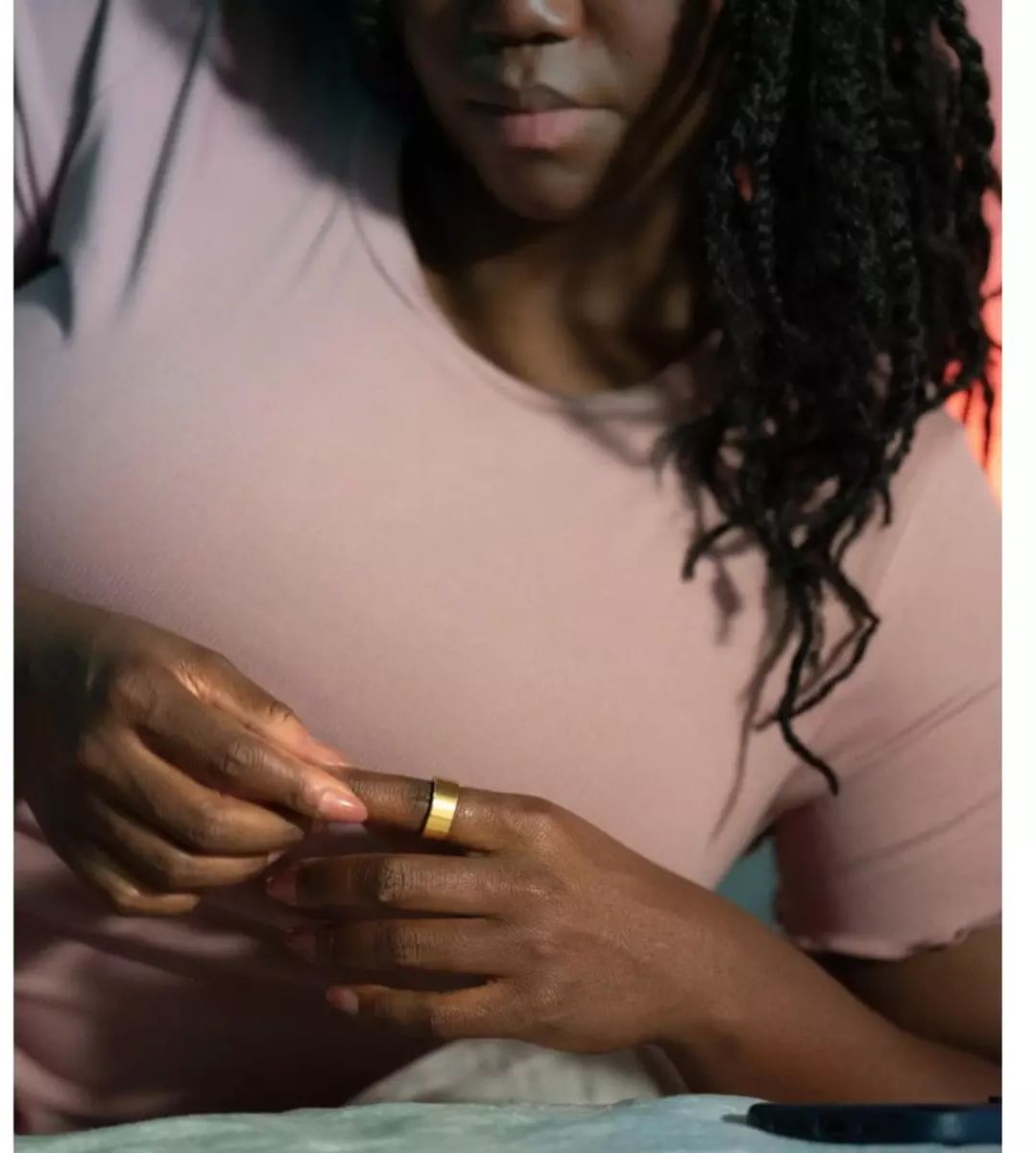 QALO QRNT Slim Smart Ring product image