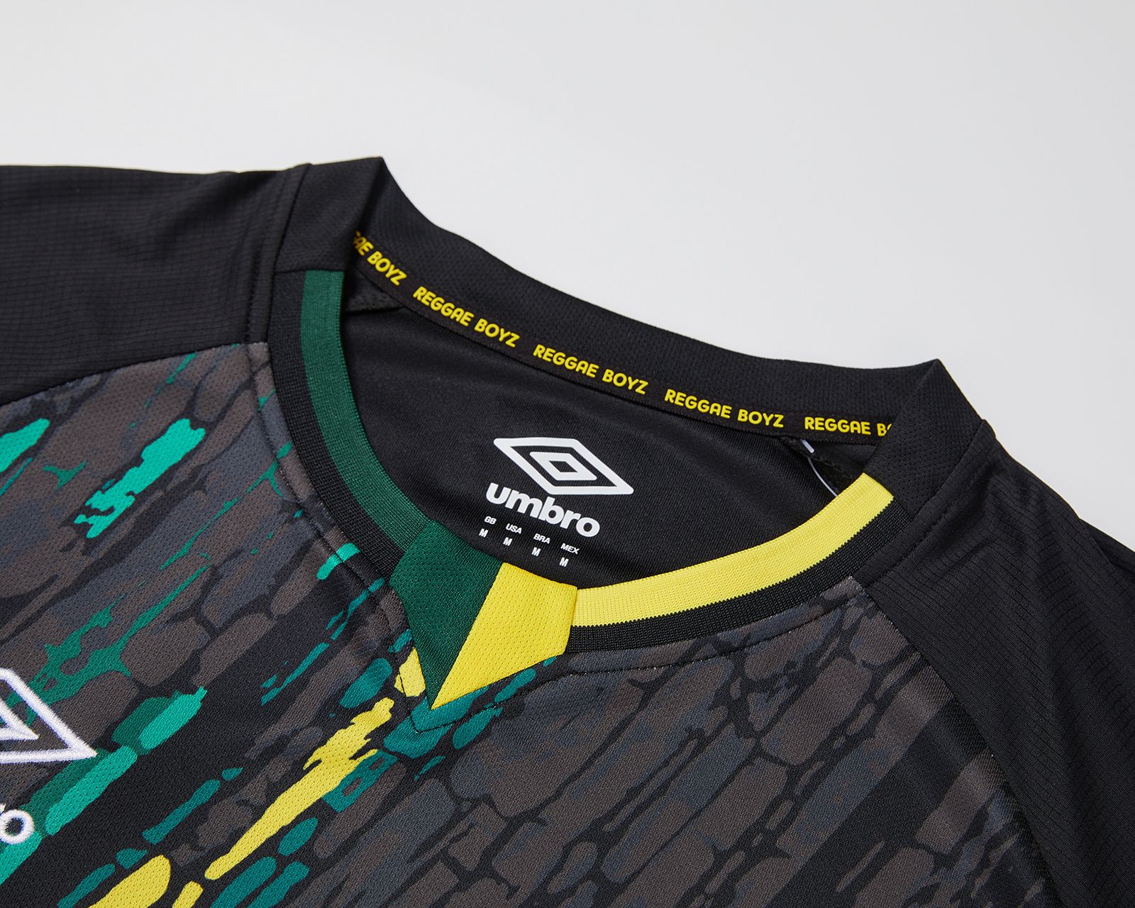 Umbro Men's Jamaica '21 Away Replica Jersey product image