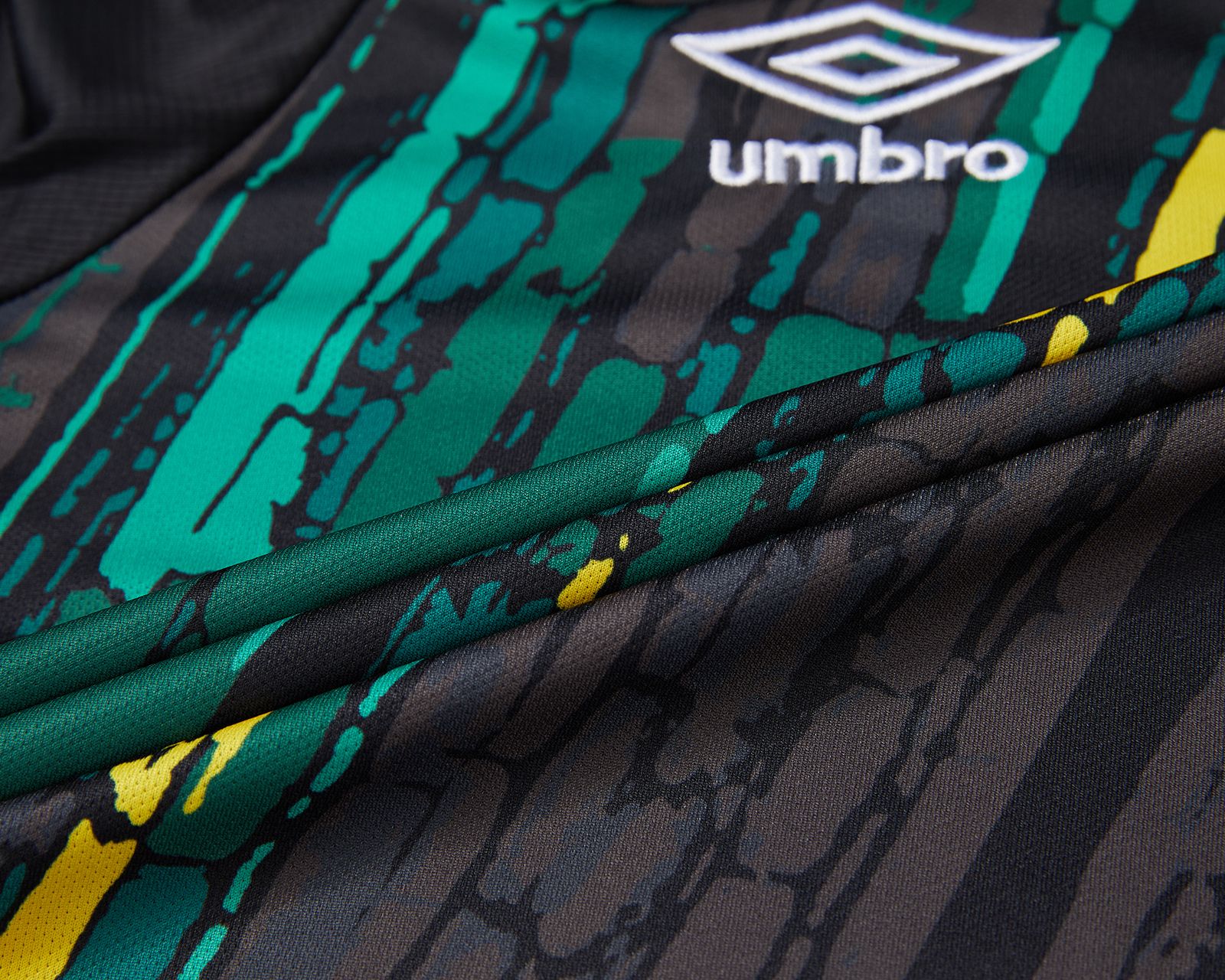 Umbro Men's Jamaica '21 Away Replica Jersey product image