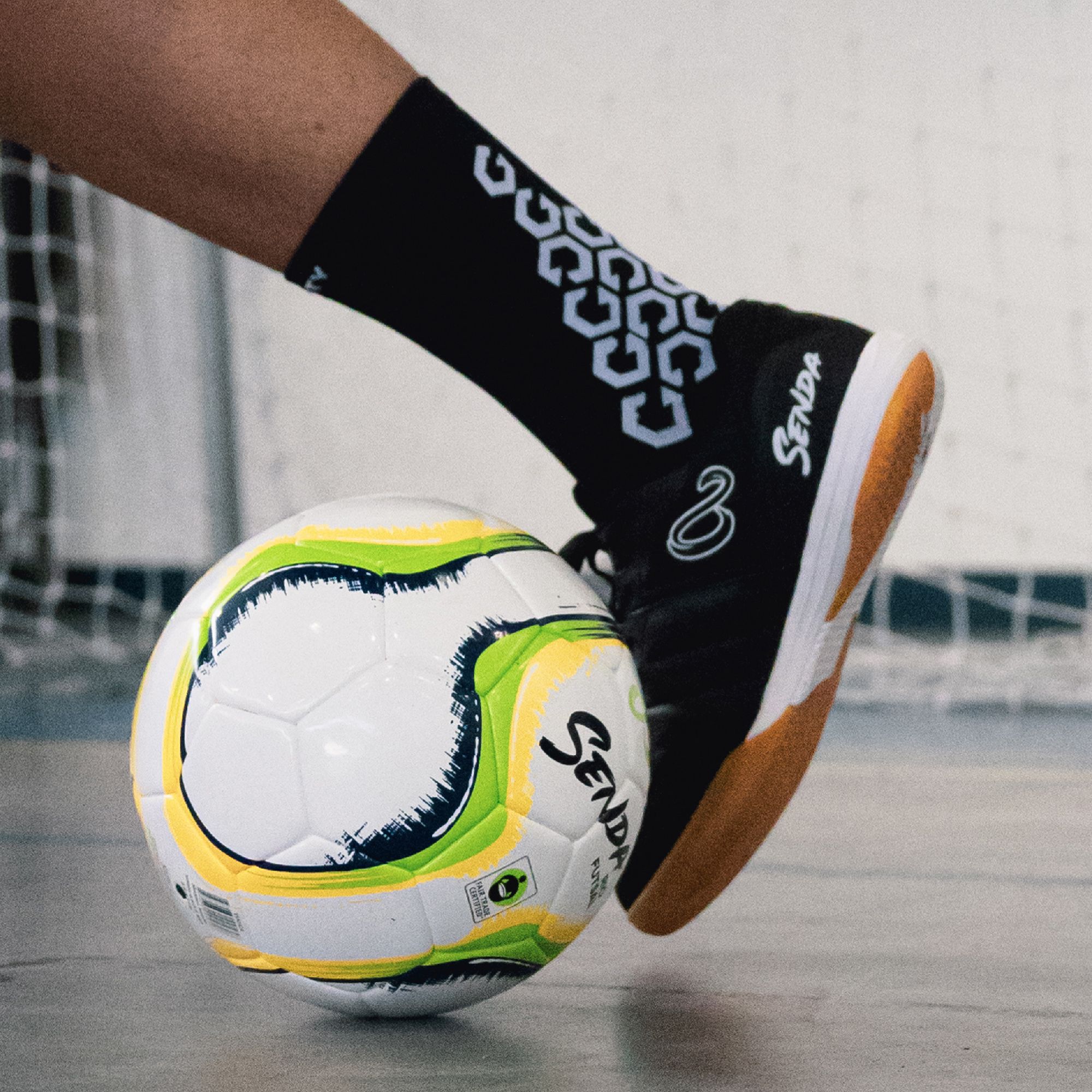 Senda Ushuaia Club 2.0 Futsal Indoor Shoes product image