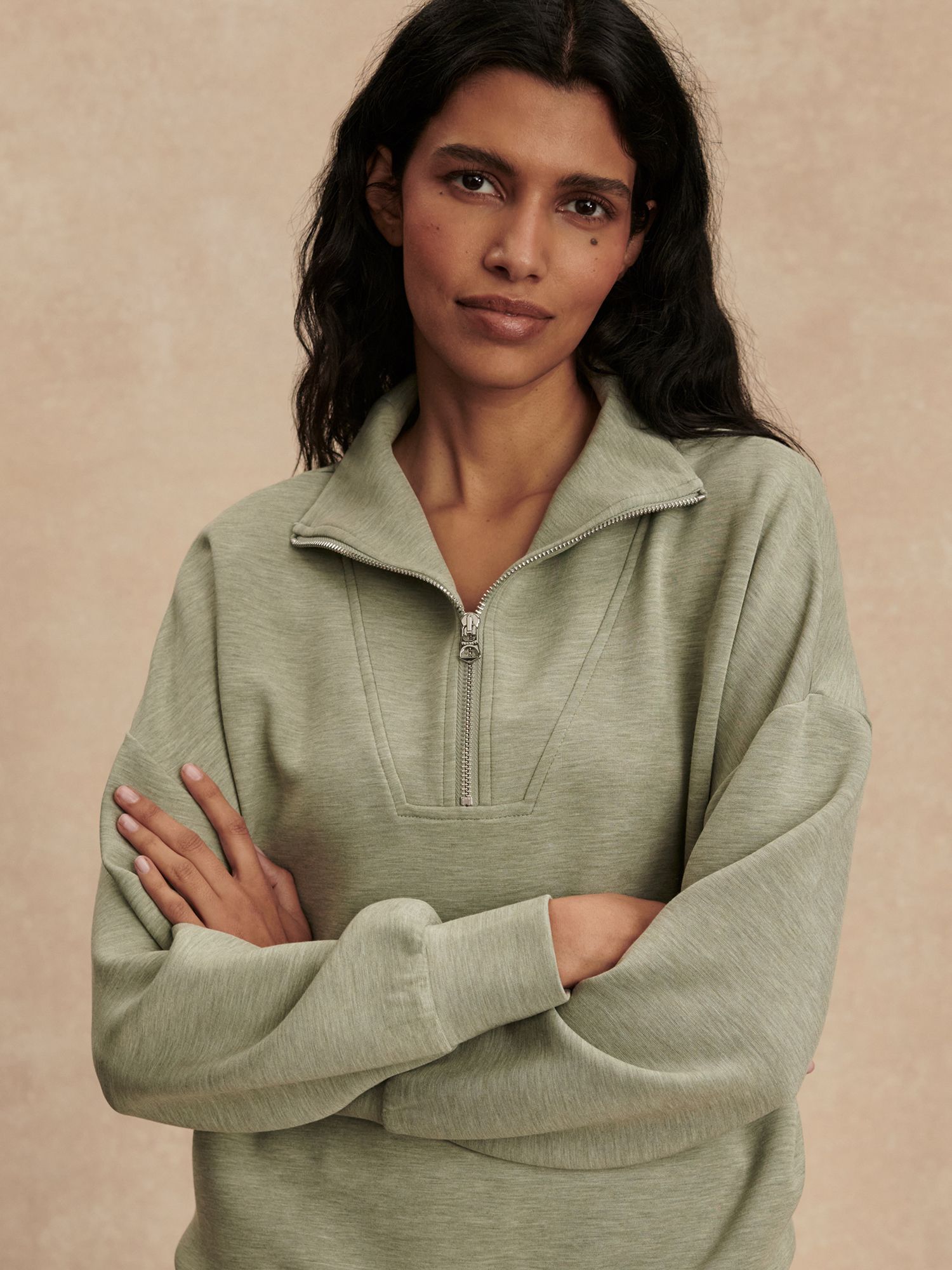 Varley Women's Hawley 1/2 Zip Sweatshirt product image