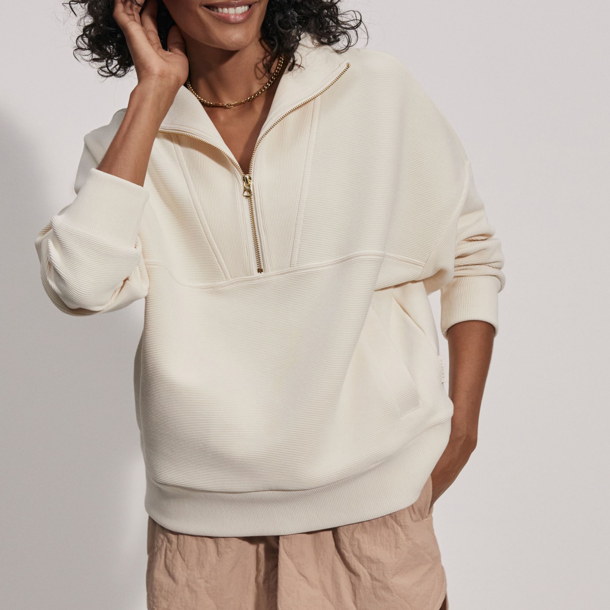 Varley Women's Colebrook Half-Zip Sweat Pullover Top product image