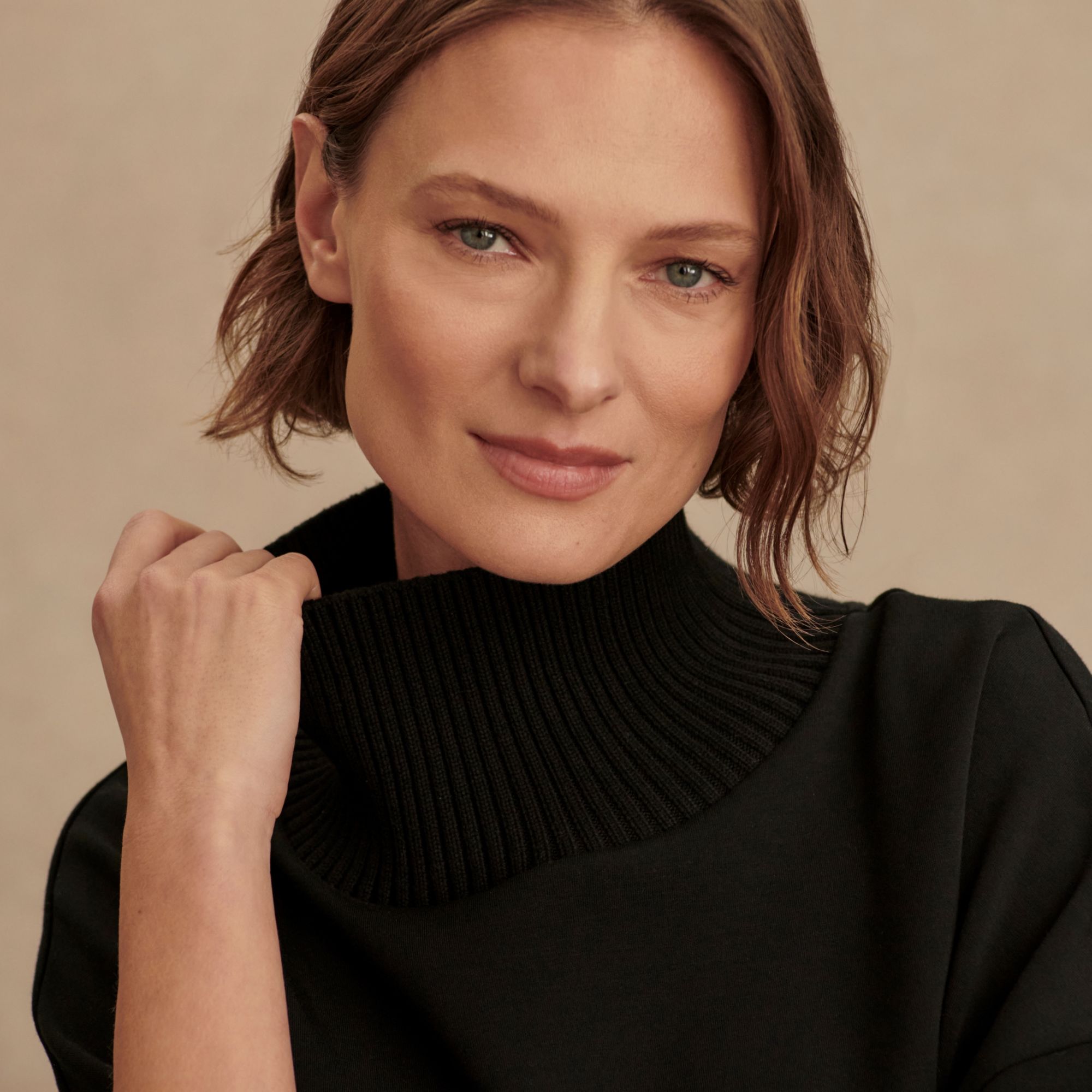 Varley Women's Barker High Neck Sweatshirt product image