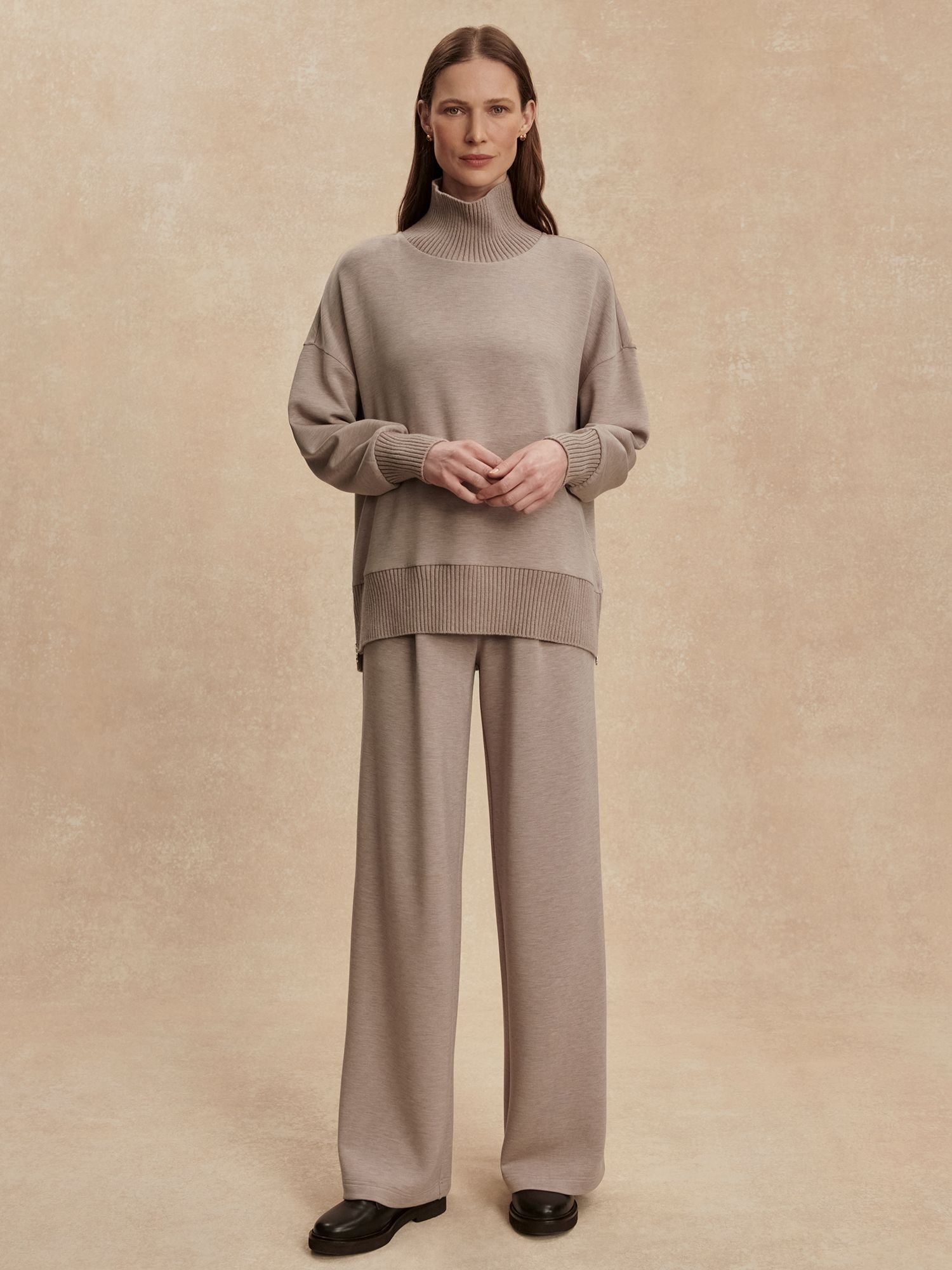 Varley Women's Barker High Neck Sweatshirt product image