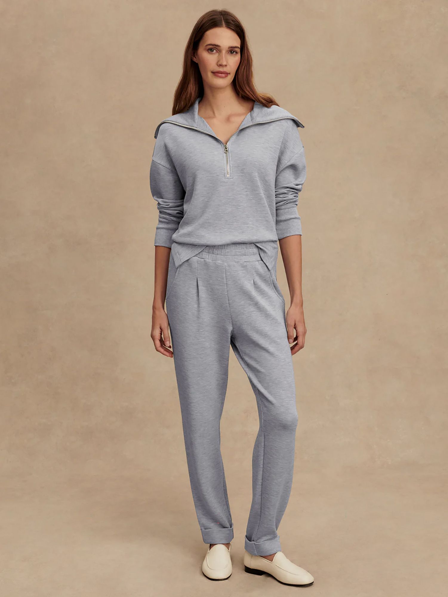 Varley Women's The Rolled Cuff Pant 25 product image