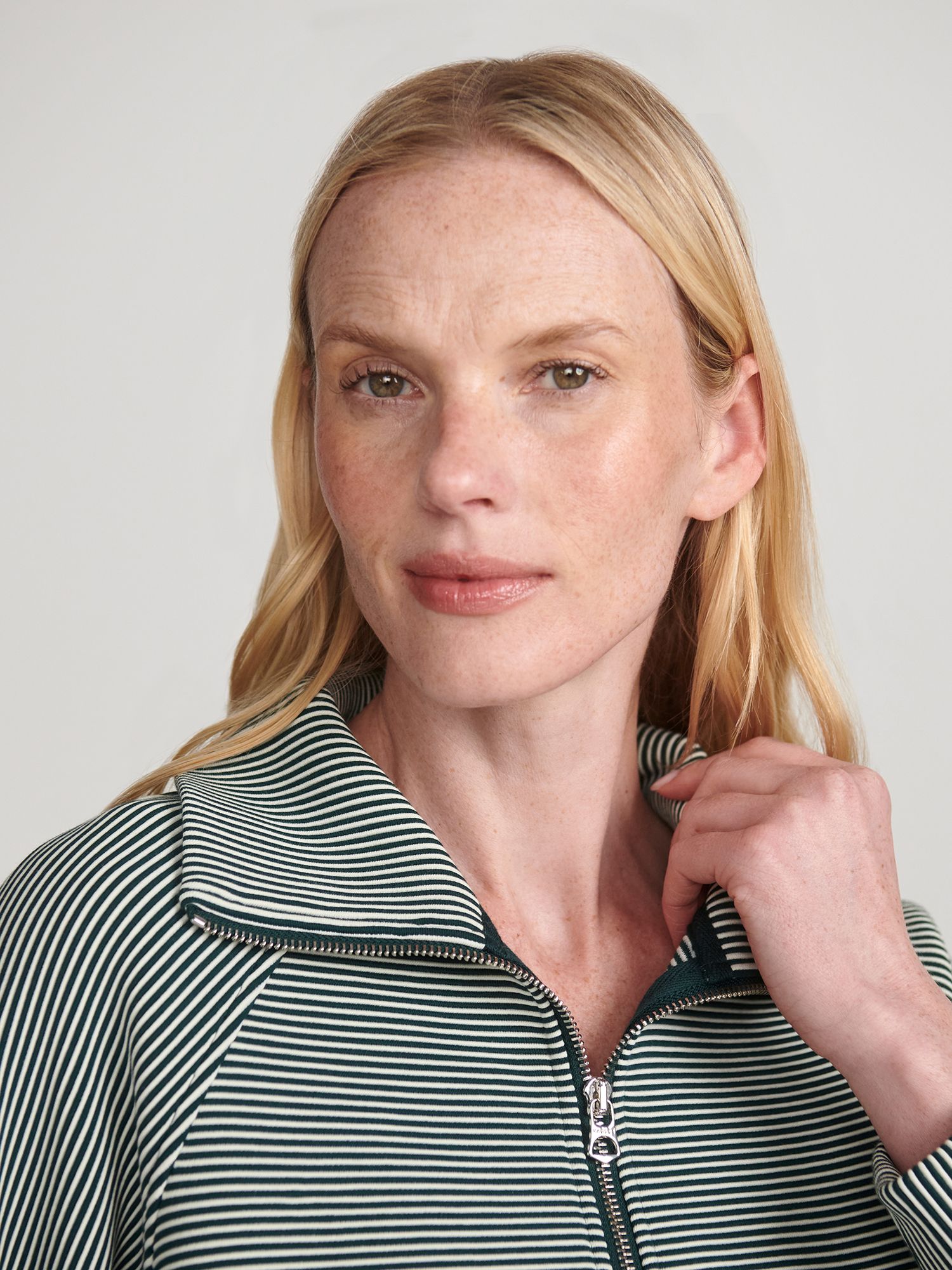 Varley Women's Milano 2.0 Half Zip Sweat product image