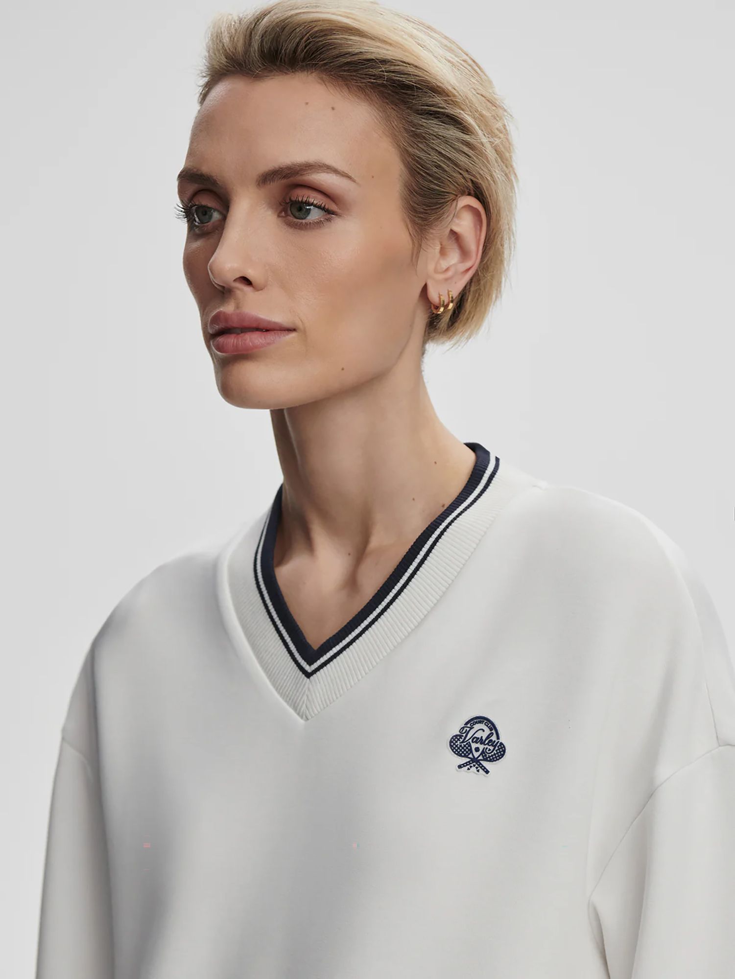 Varley Women's Iona V-Neck Sweater product image