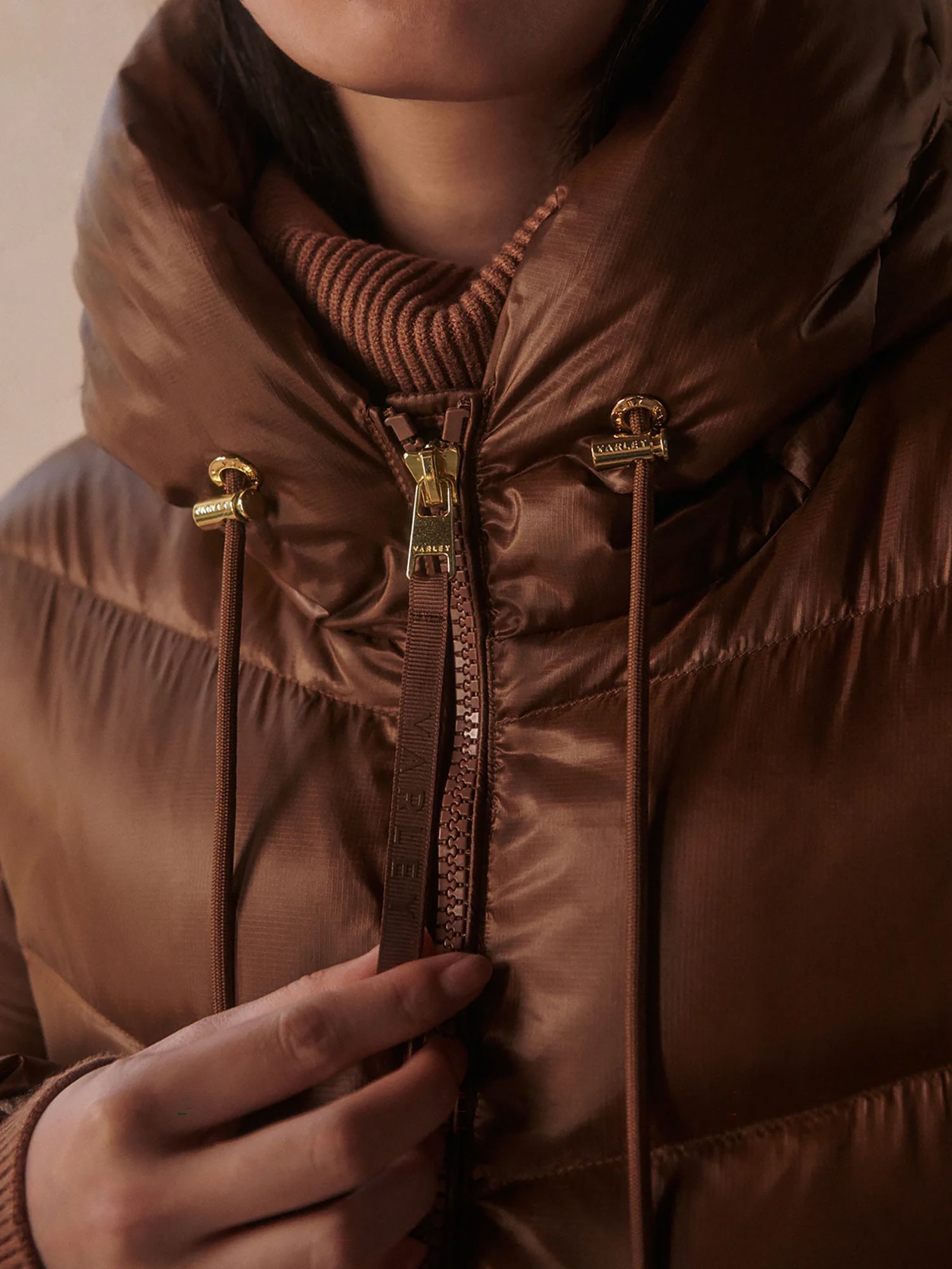 Varley Women's Madelina Lightweight Down Jacket product image