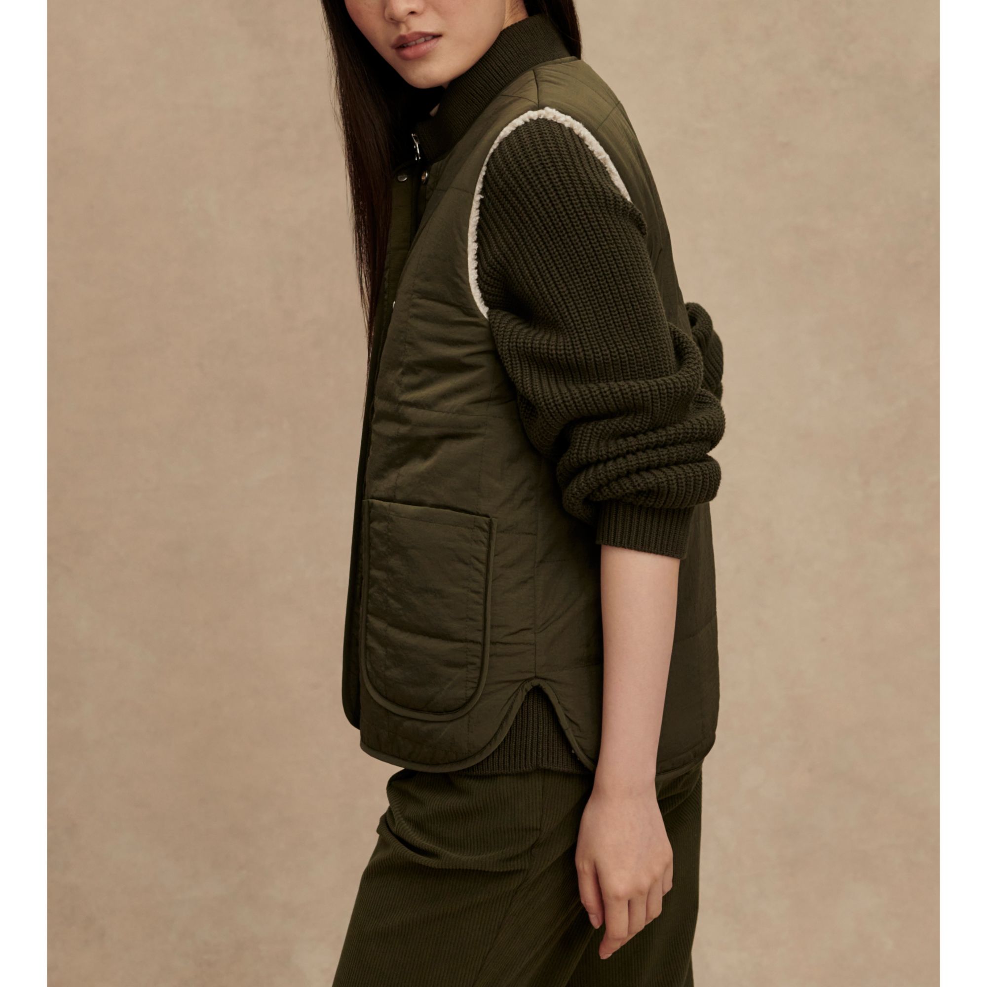 Varley Women's Audrea Reversible Gilet product image