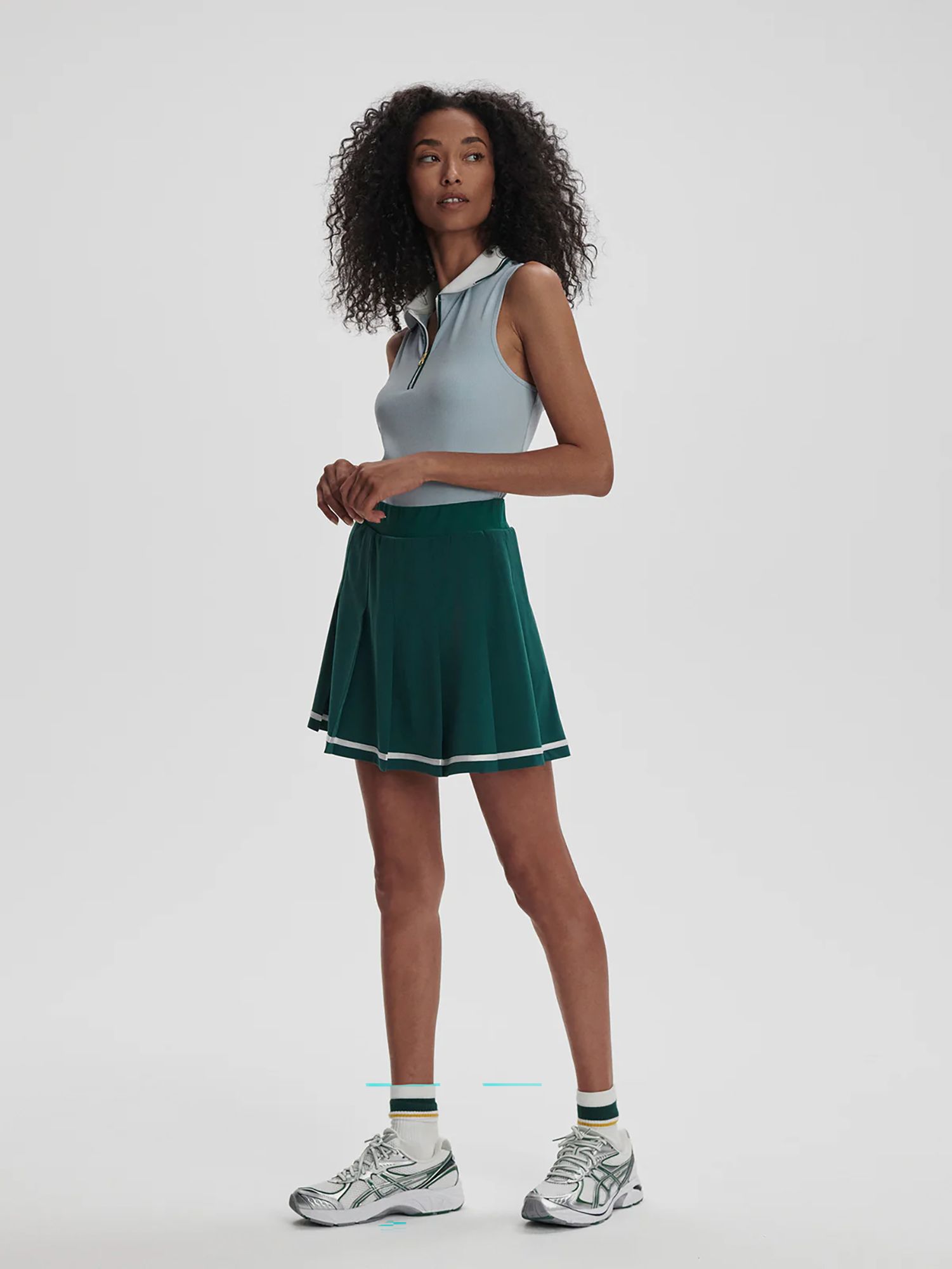 Varley Women's Claredon 16" Skort product image