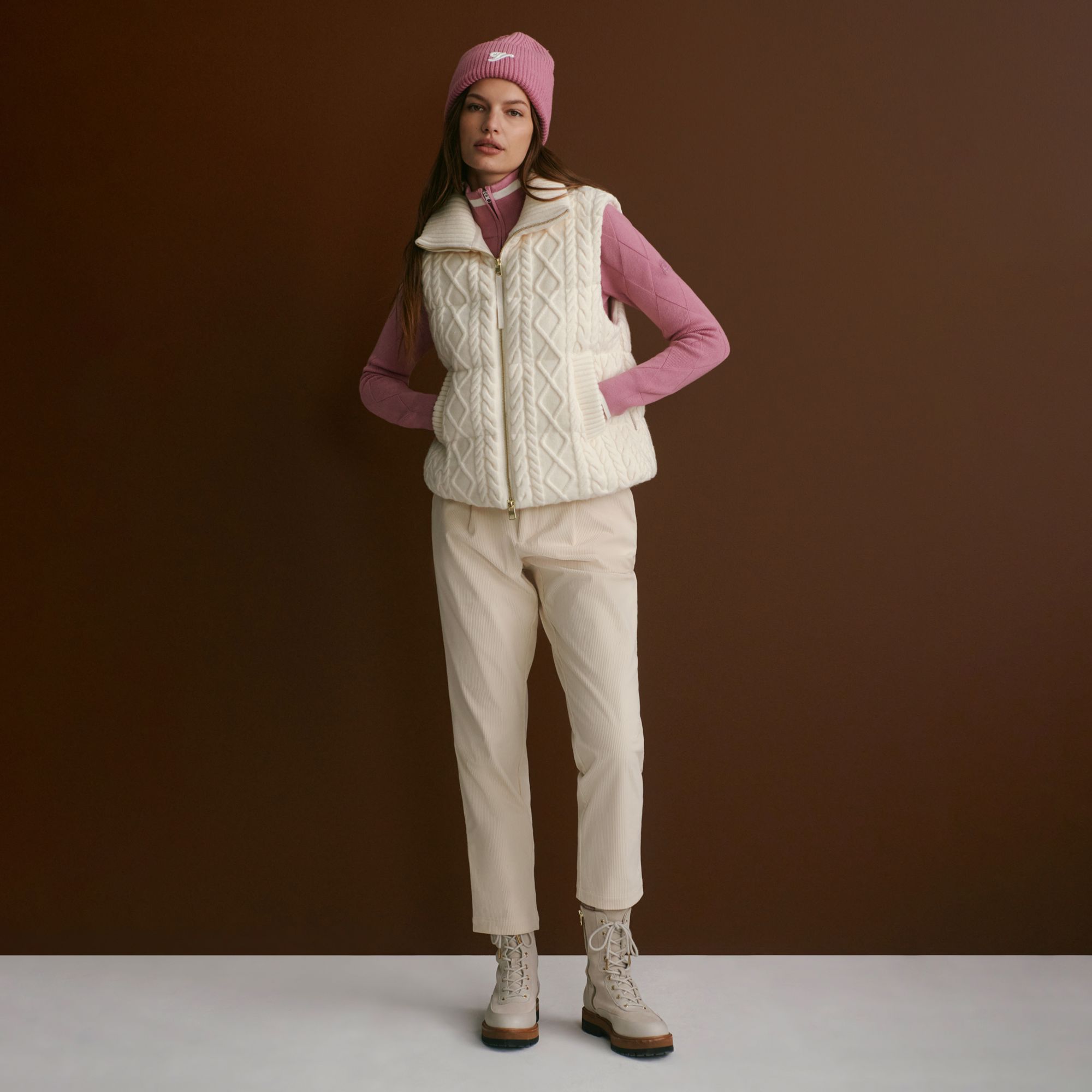 Varley Women's Irina Cable Knit Gilet product image