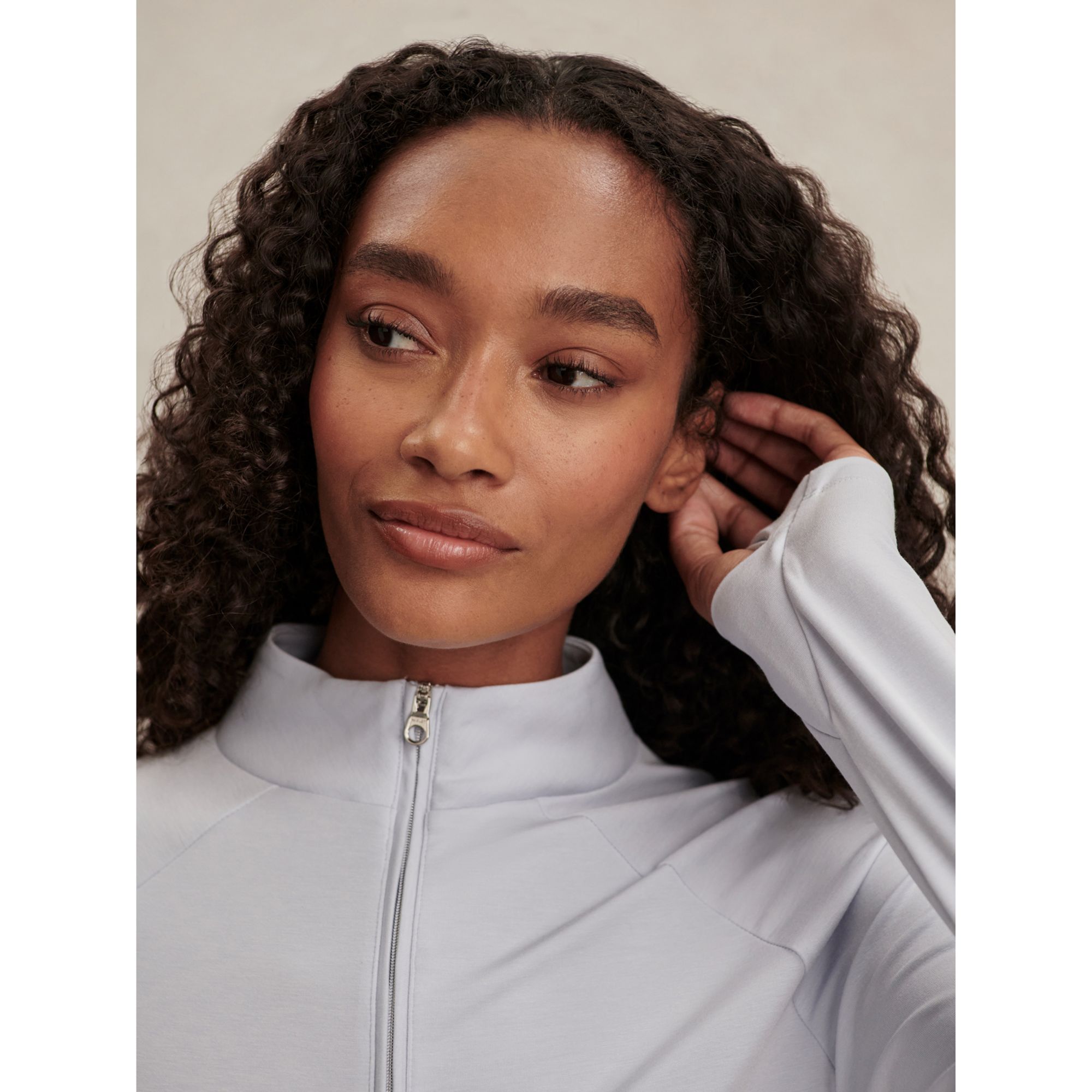 Varley Women's Armen ½ Zip product image