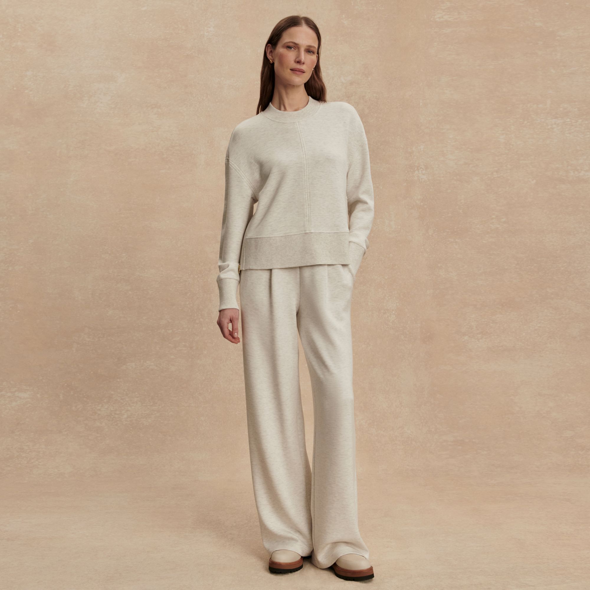 Varley Women's Philippe Crop Sweatshirt product image