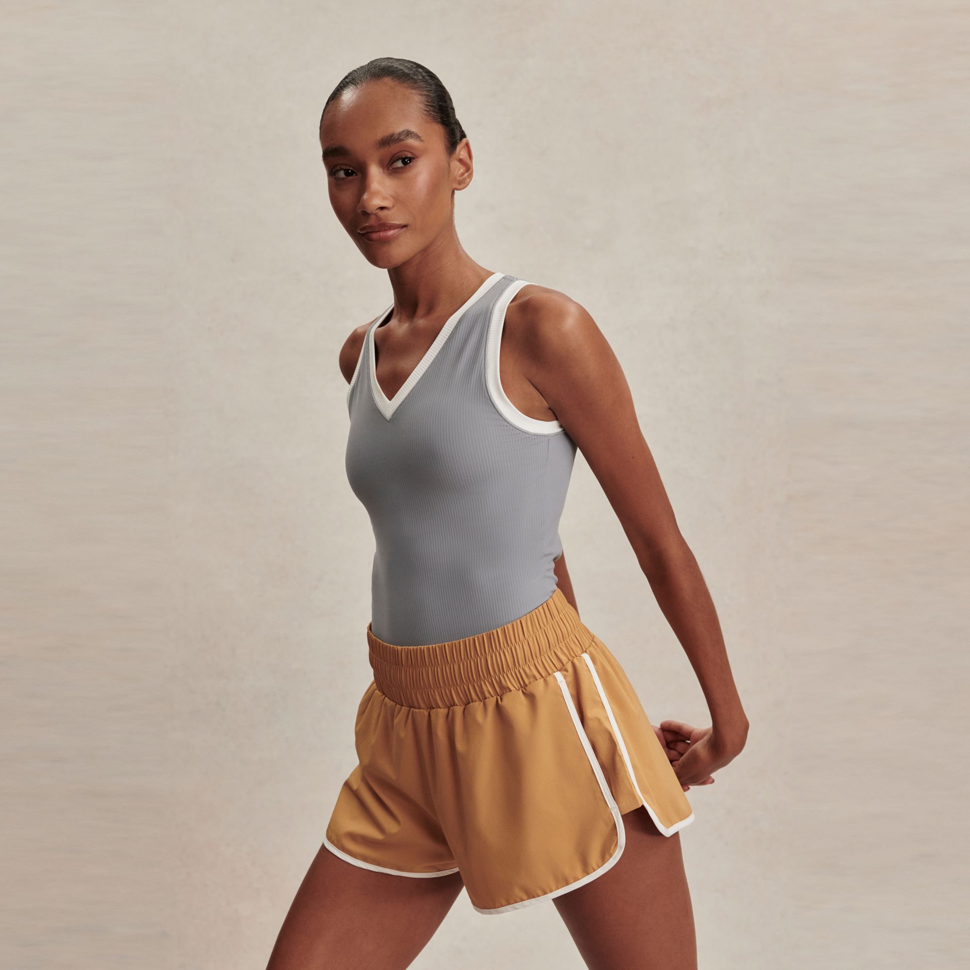Varley Women's Chia V-Neck Tank product image
