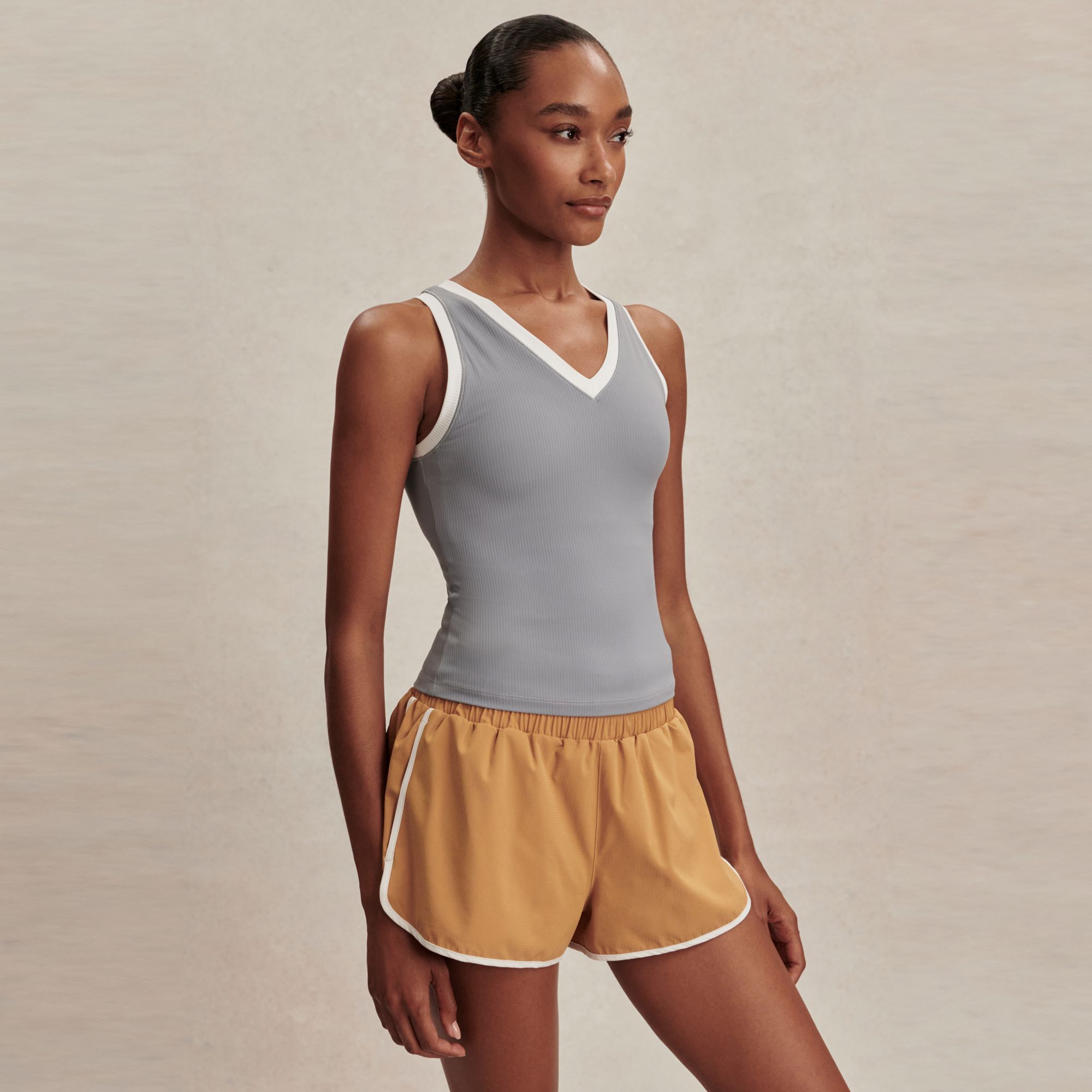 Varley Women's Chia V-Neck Tank product image