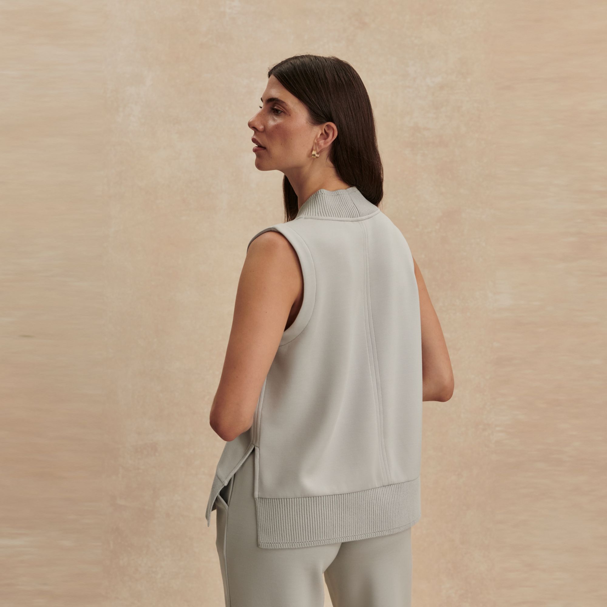 Varley Women's Freida V-Neck Tank product image