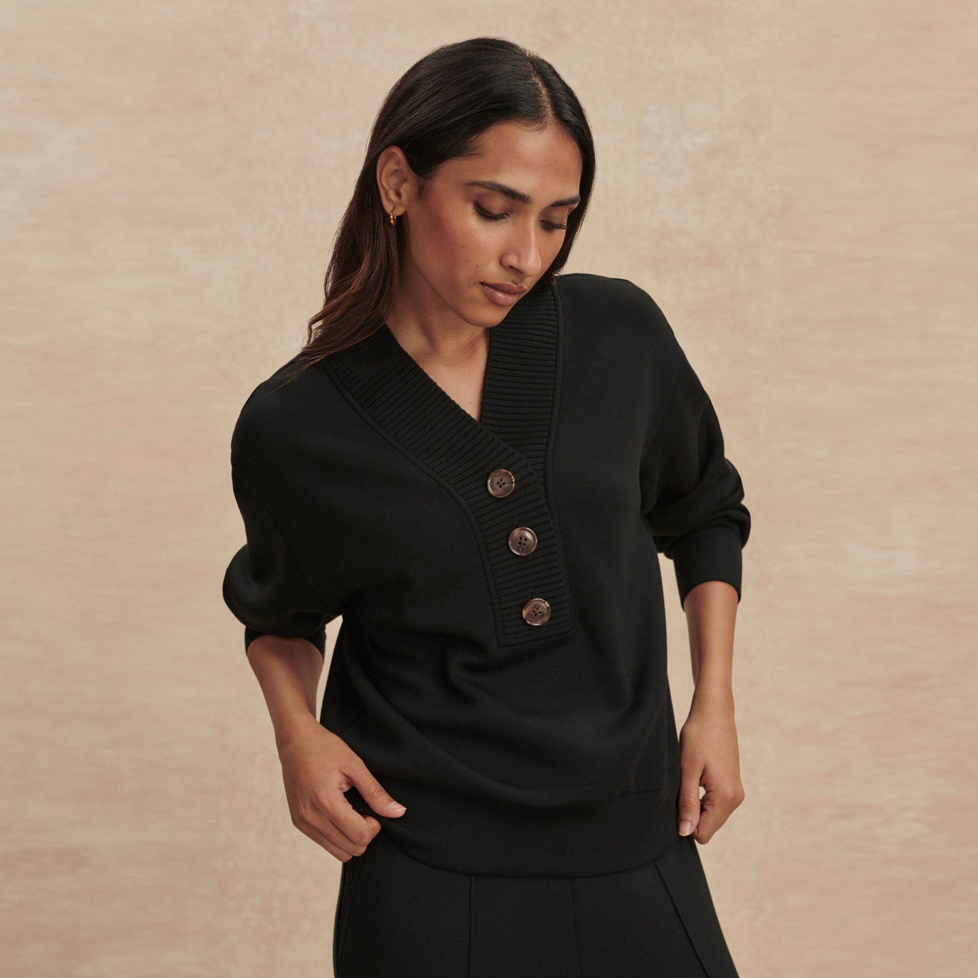 Varley Women's Lucine Button Front Sweatshirt product image