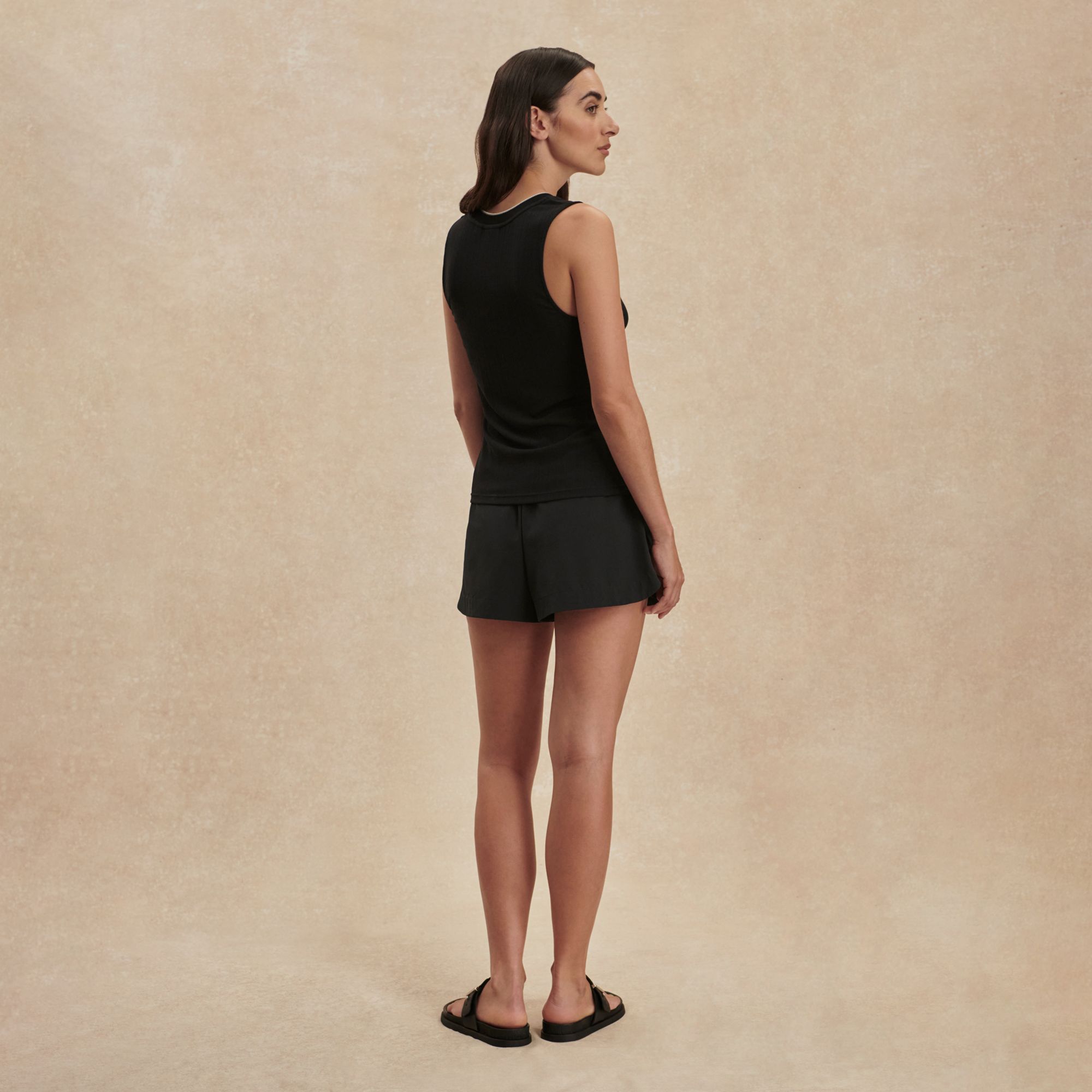 Varley Women's Corby V-Neck Tank product image