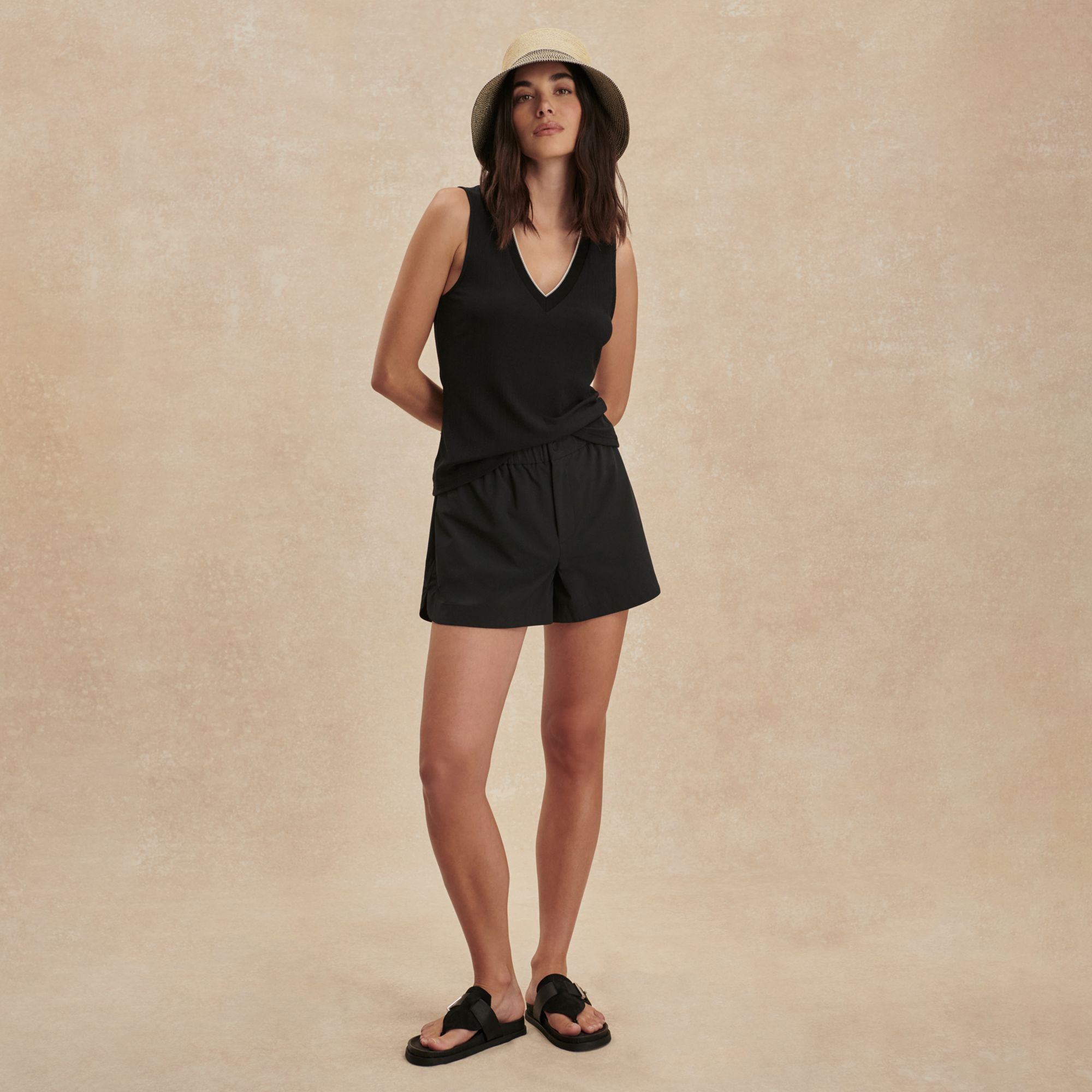 Varley Women's Corby V-Neck Tank product image