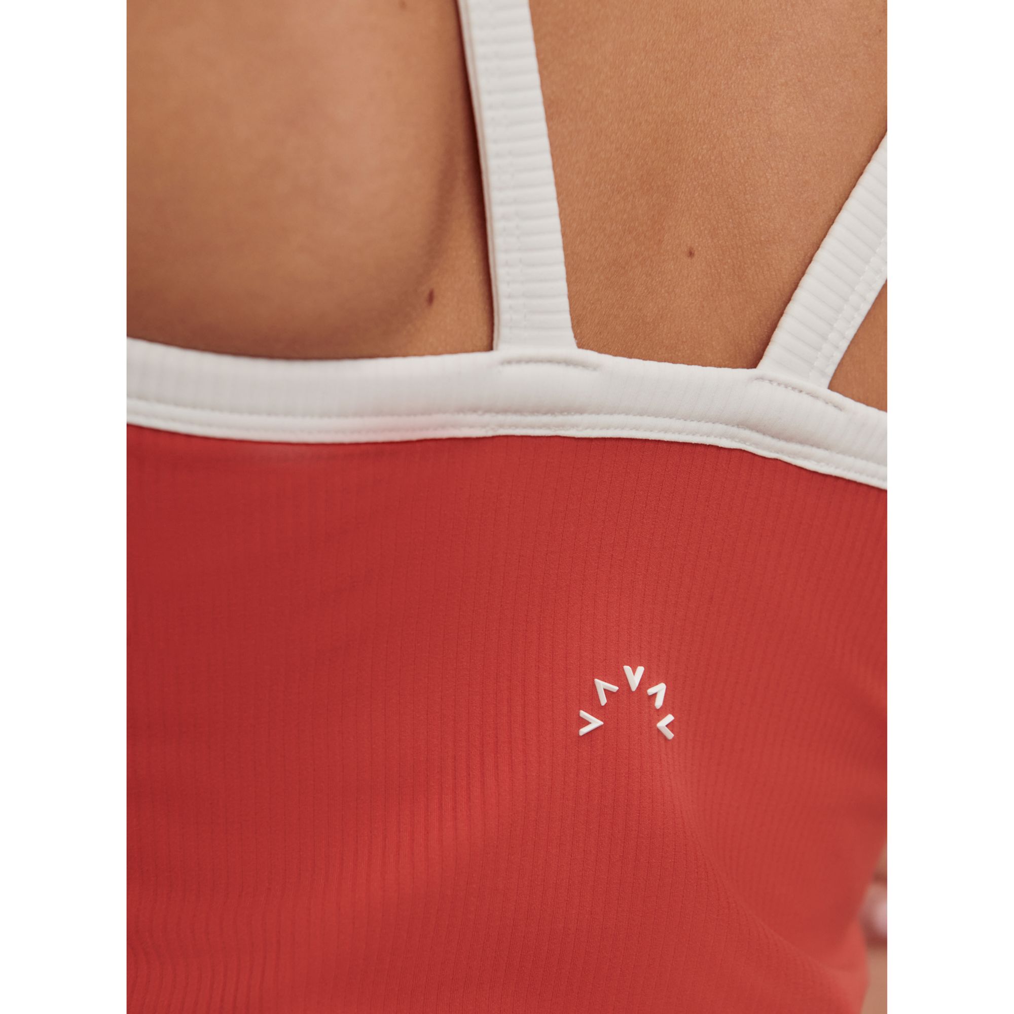 Varley Women's Theon Scoop Neck Tank product image