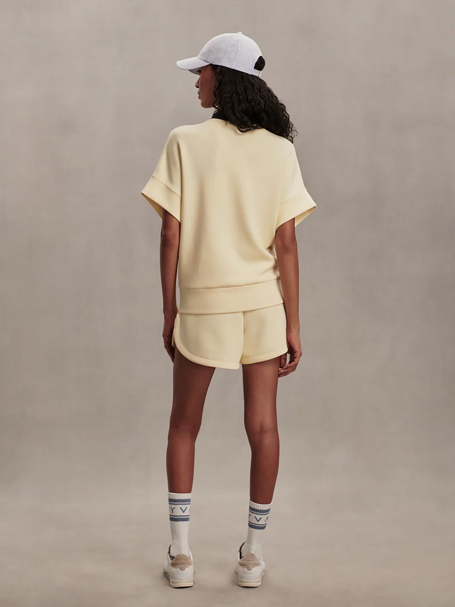 Varley Women's Ritchie Short Sleeves 1/4 Zip Sweat 2.0 product image