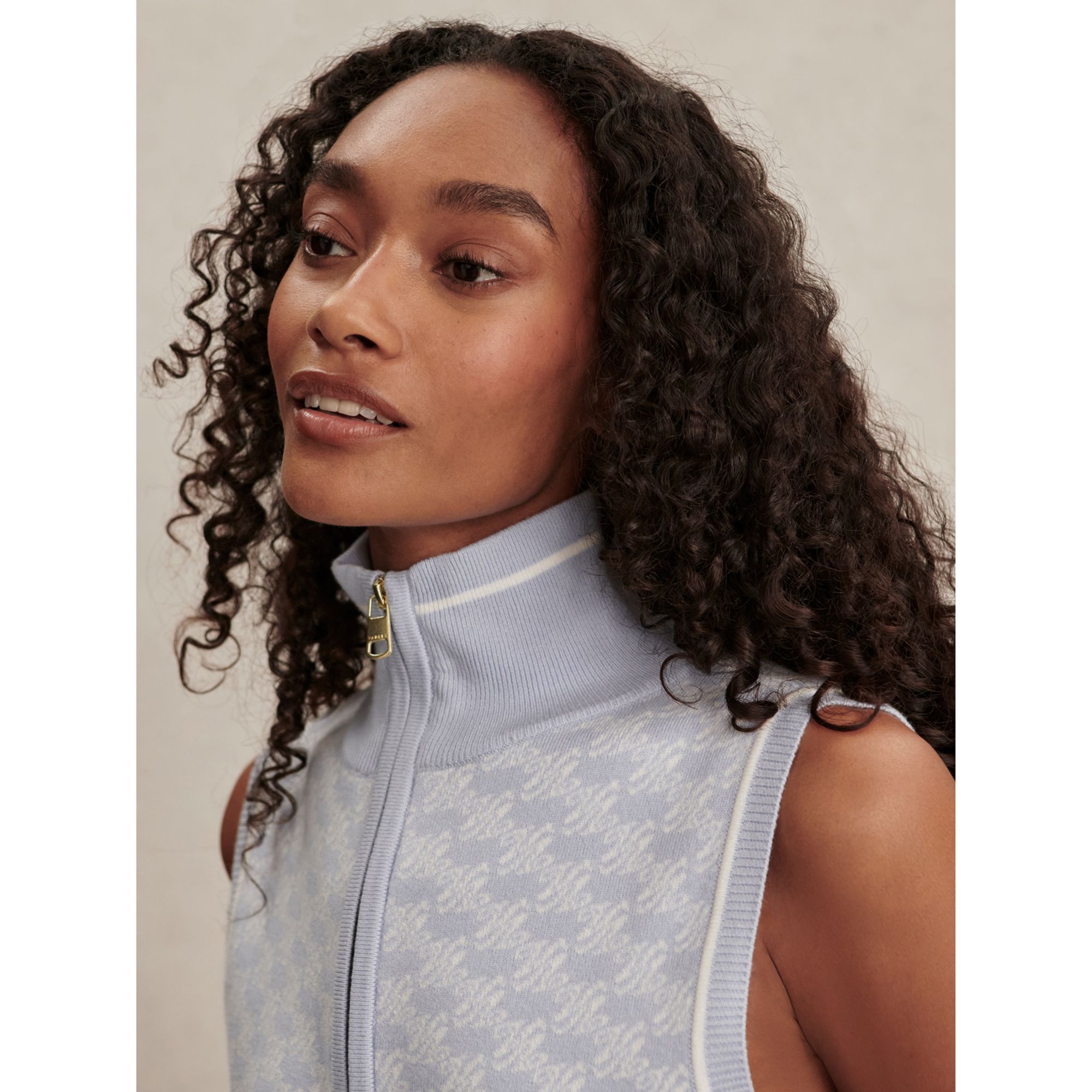 Varley Women's Vincent ½ Zip Knit Vest product image