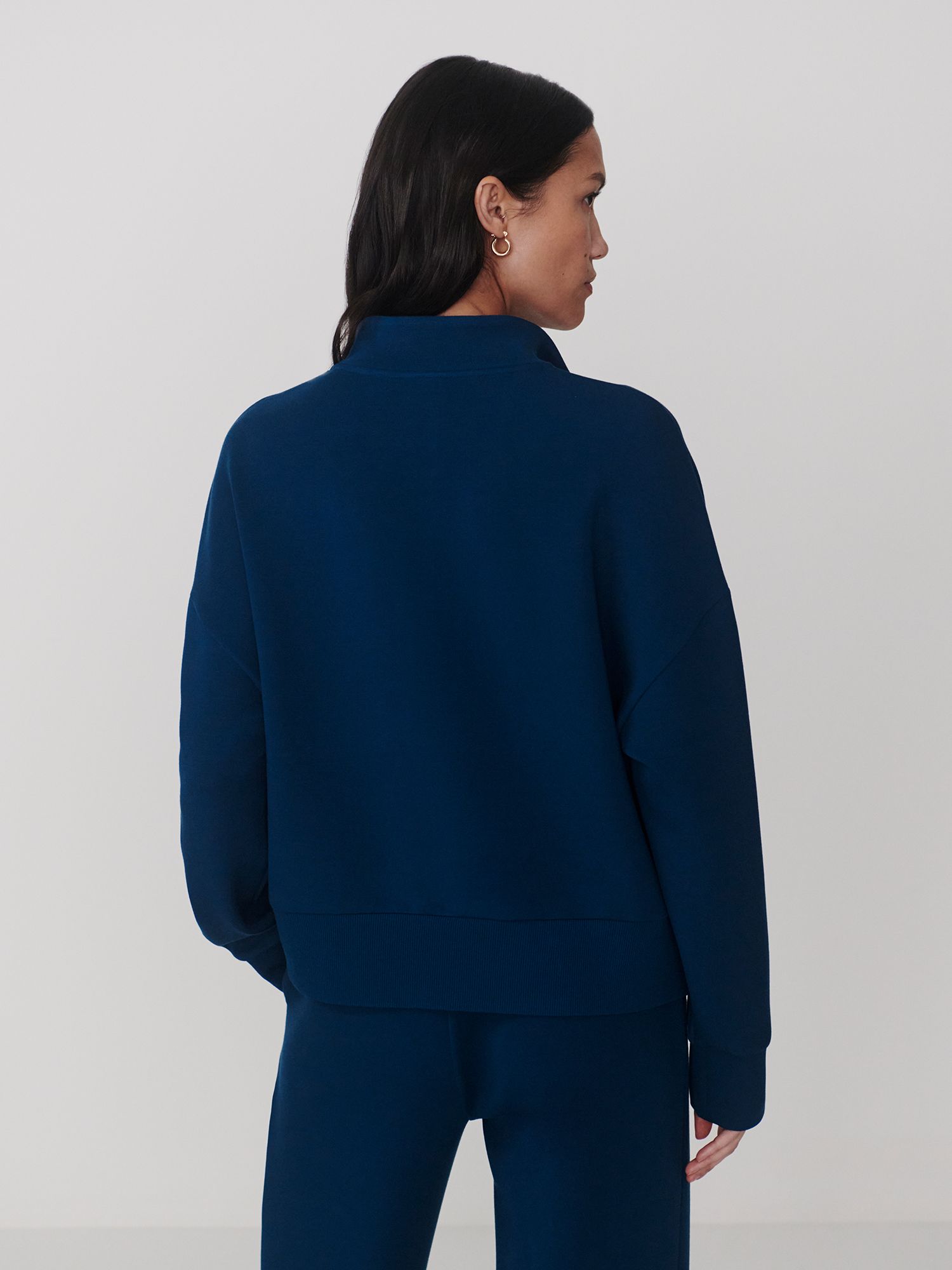 Varley Women's Mavis Mock Neck Sweatshirt product image