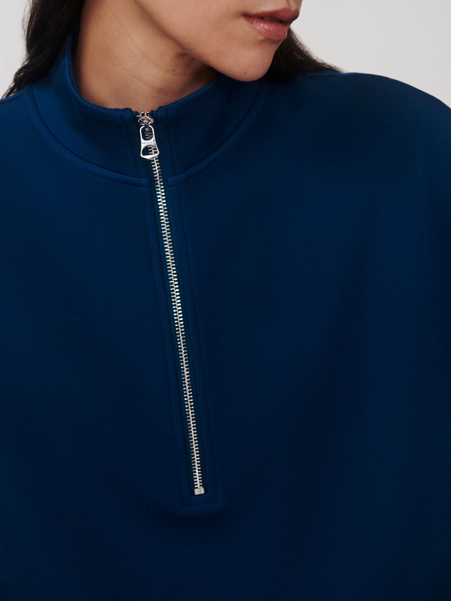Varley Women's Mavis Mock Neck Sweatshirt product image
