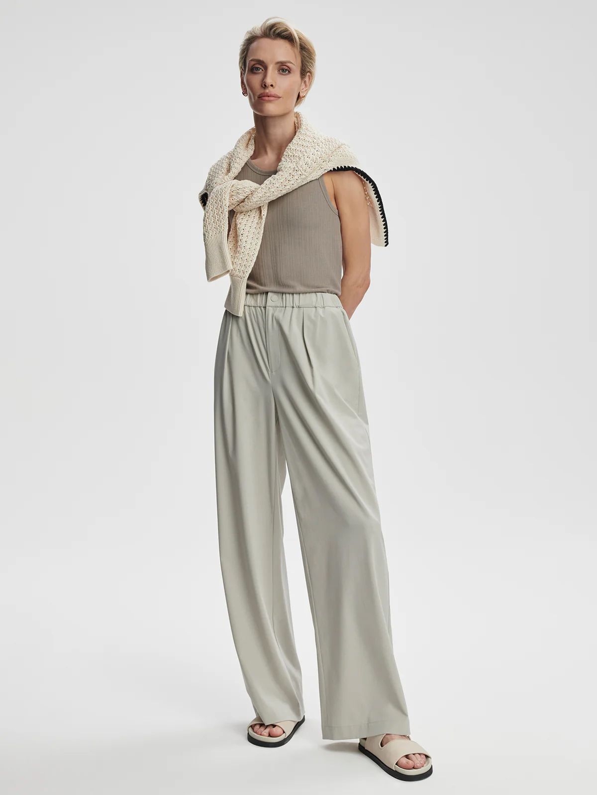 Varley Women's Kayson Wide Leg Pants product image