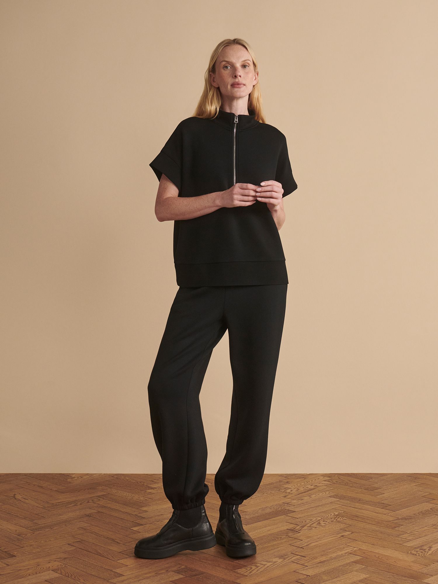 Varley Women's The Classic Cuff Pants 28.5" product image