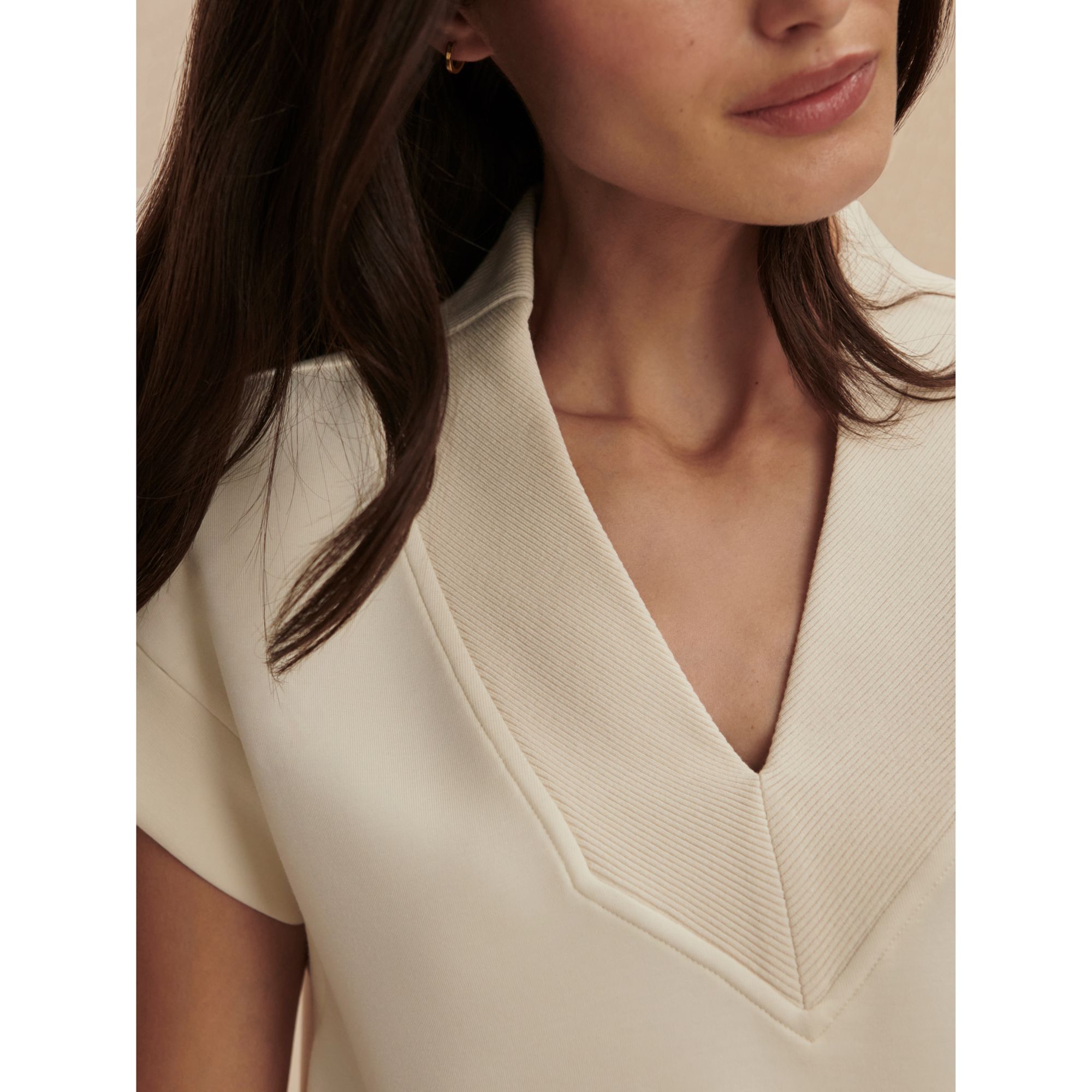 Varley Women's Gracee V Neck Tank product image
