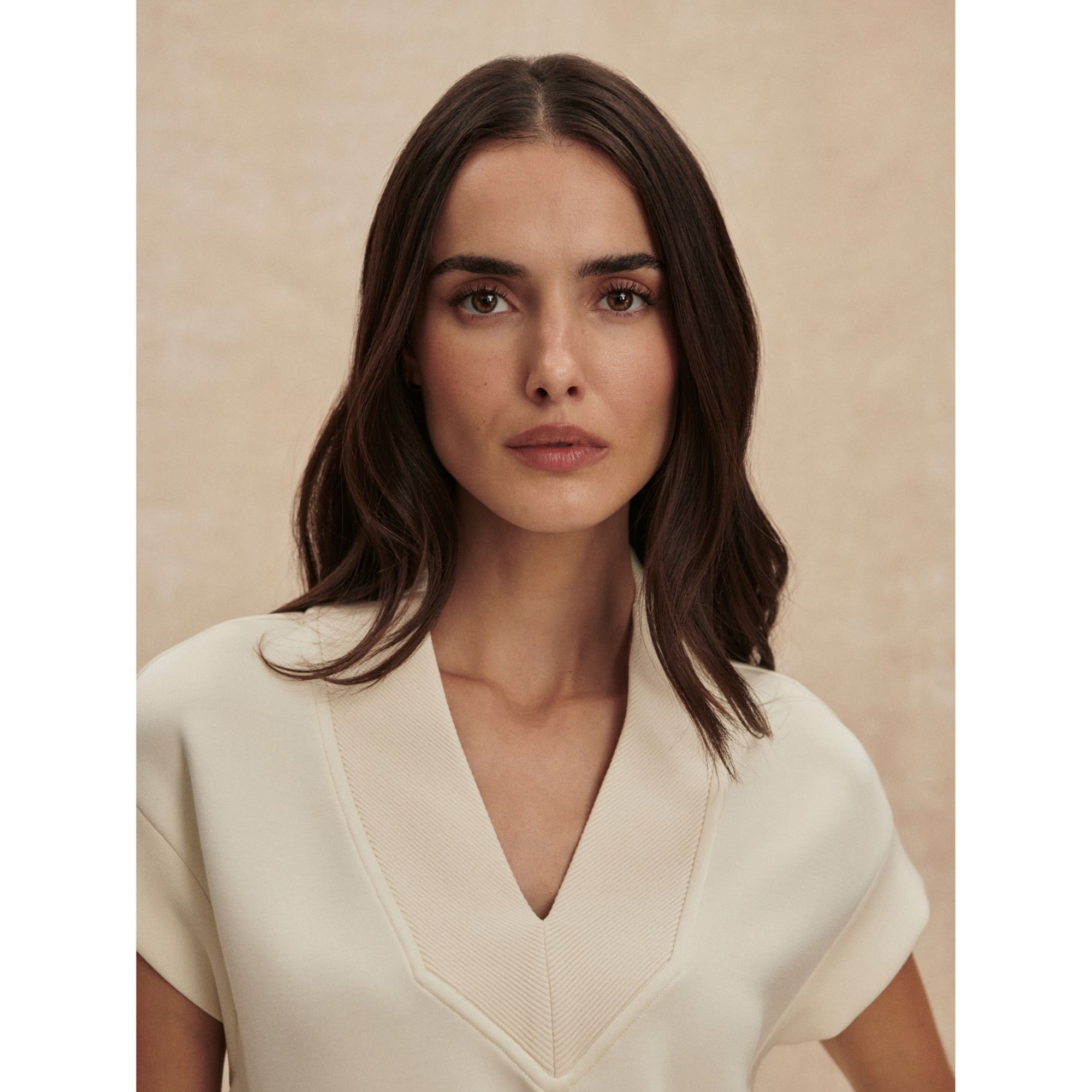 Varley Women's Gracee V Neck Tank product image