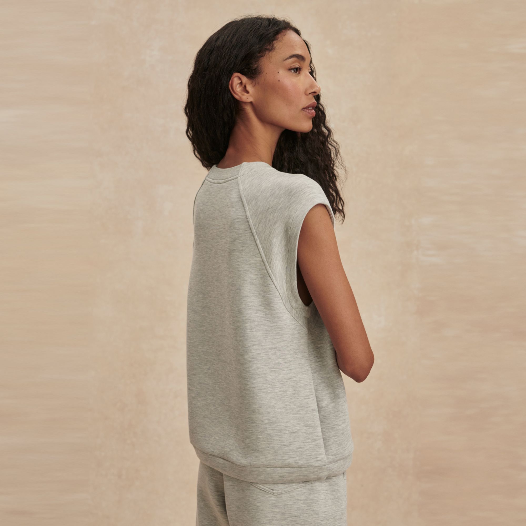 Varley Women's Salome Raglan Tee product image