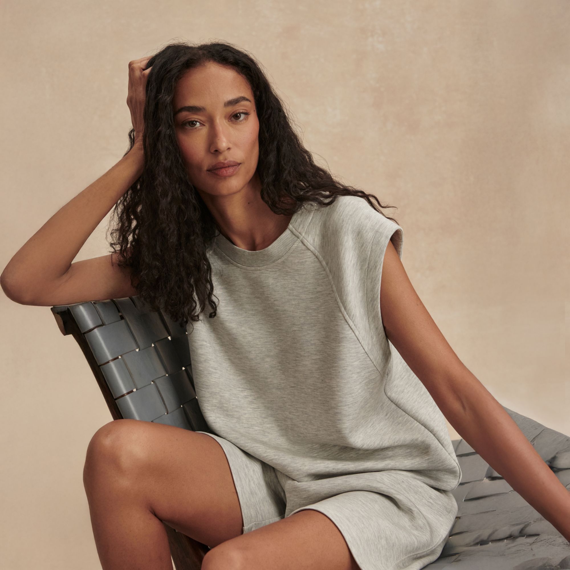 Varley Women's Salome Raglan Tee product image