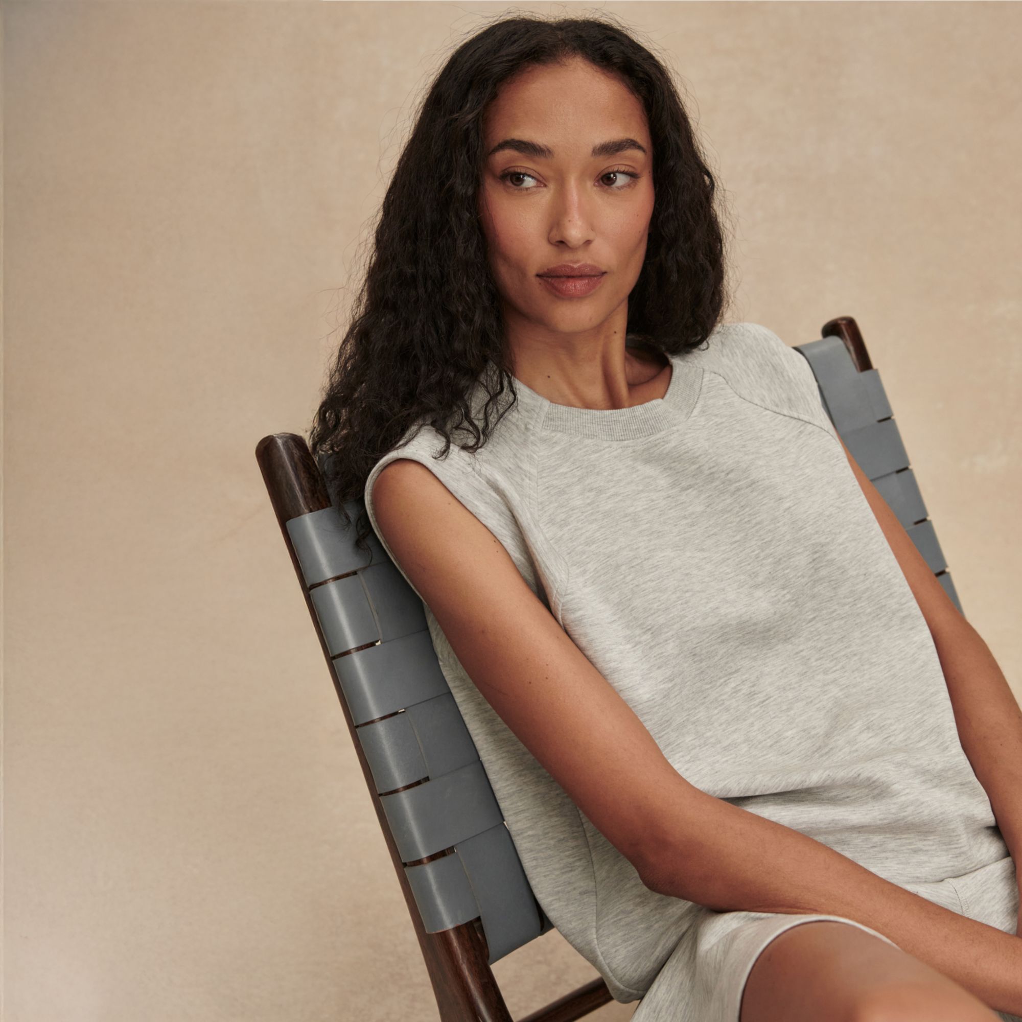 Varley Women's Salome Raglan Tee product image